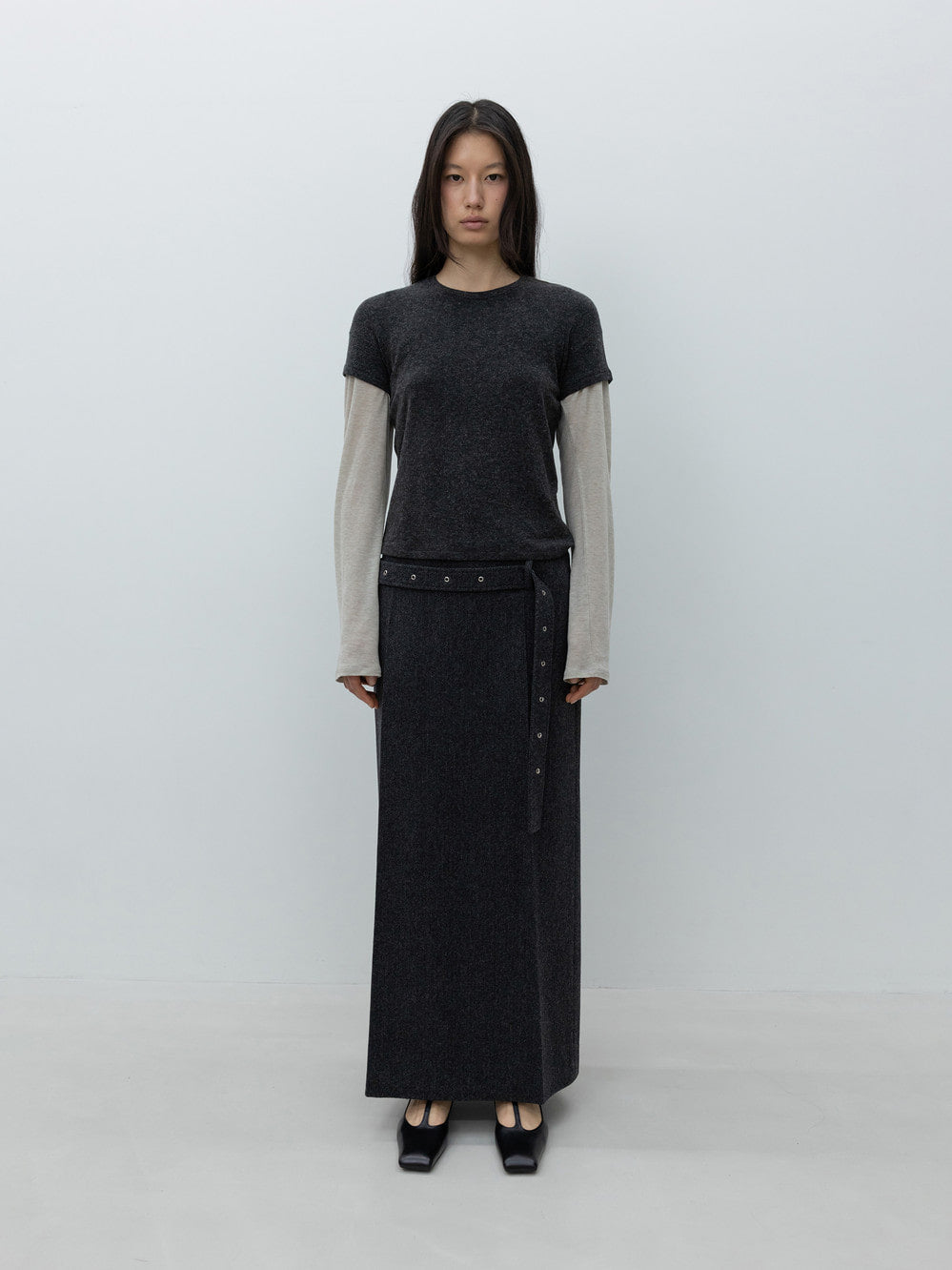 Low Classic Half Sleeve Wool Blend T-Shirts Charcoal - Low Classic