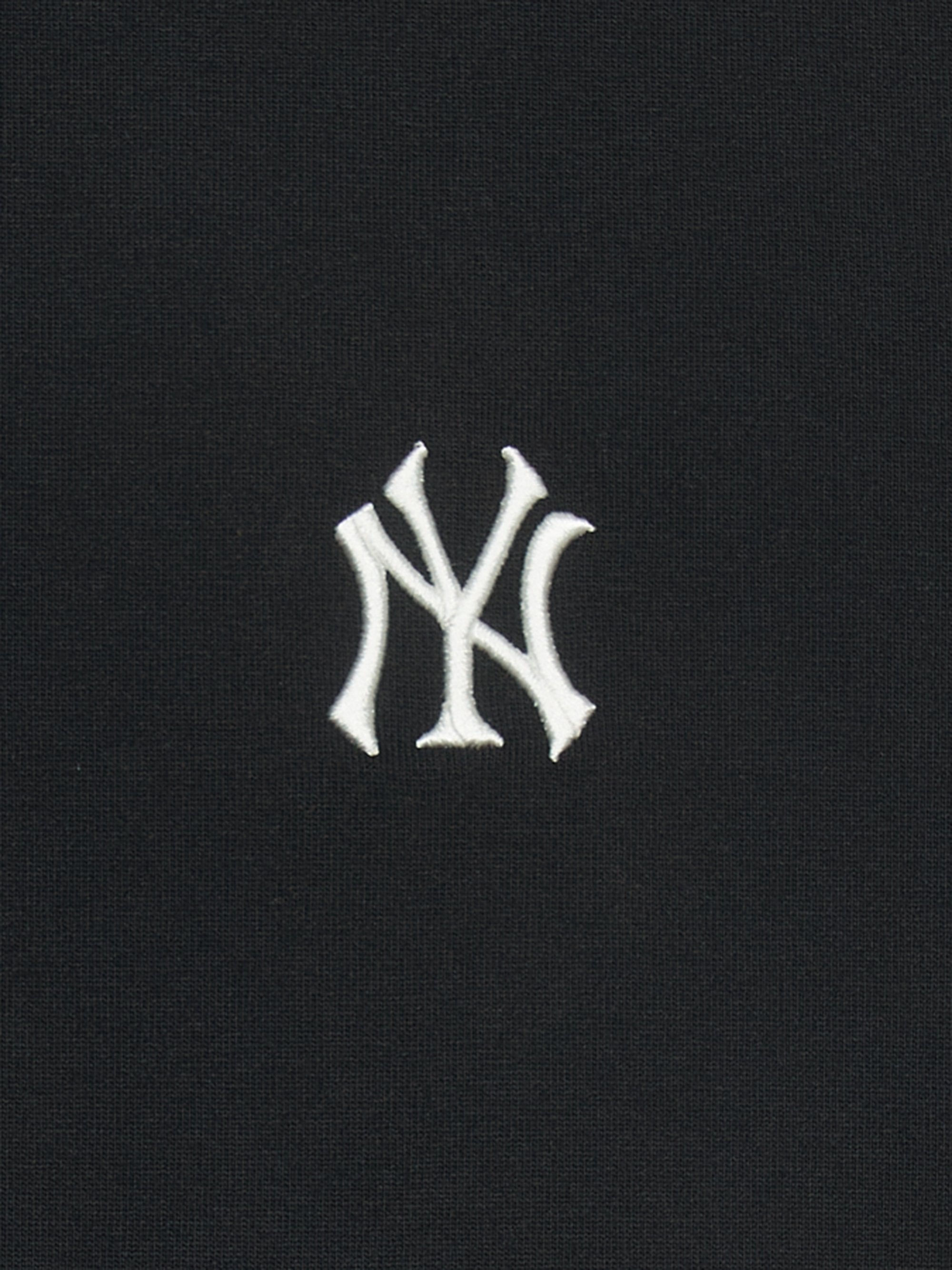 MLB Korea Basic Comfortable Fit T-shirt