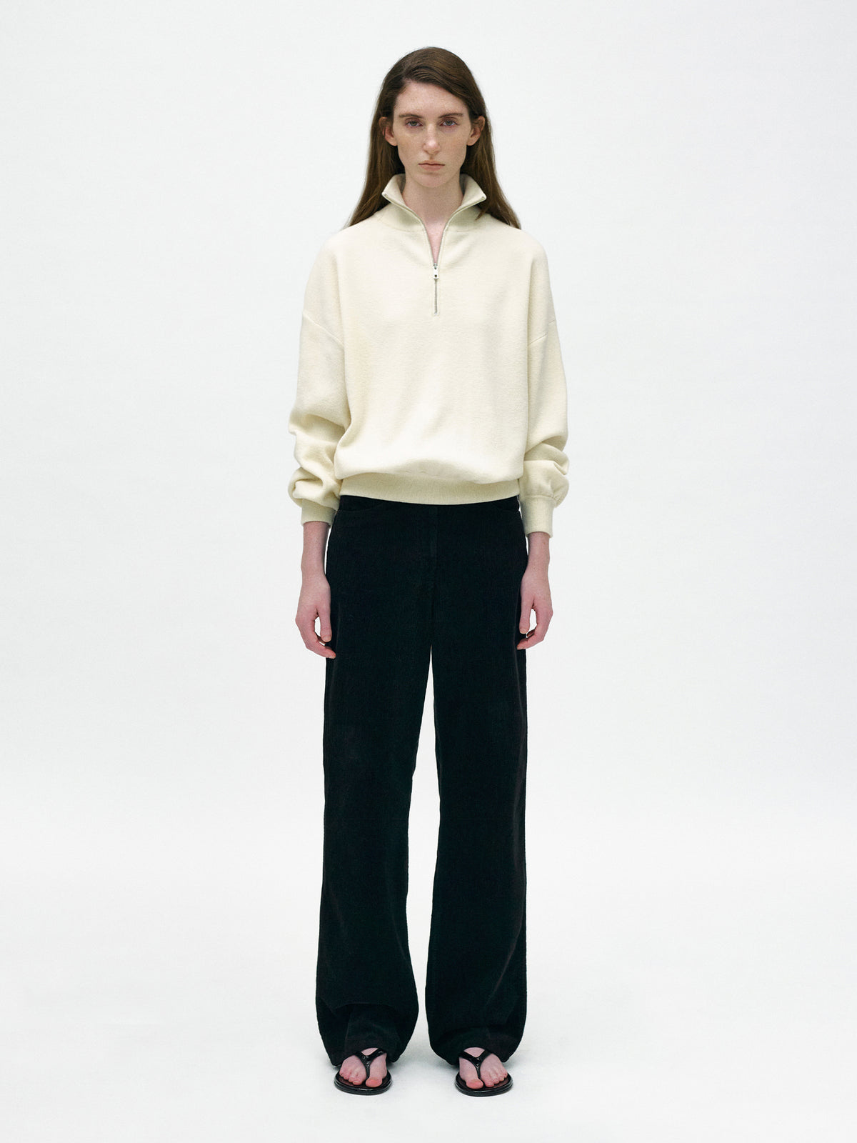 Nothing Written Cocoon corduroy pants (Black)