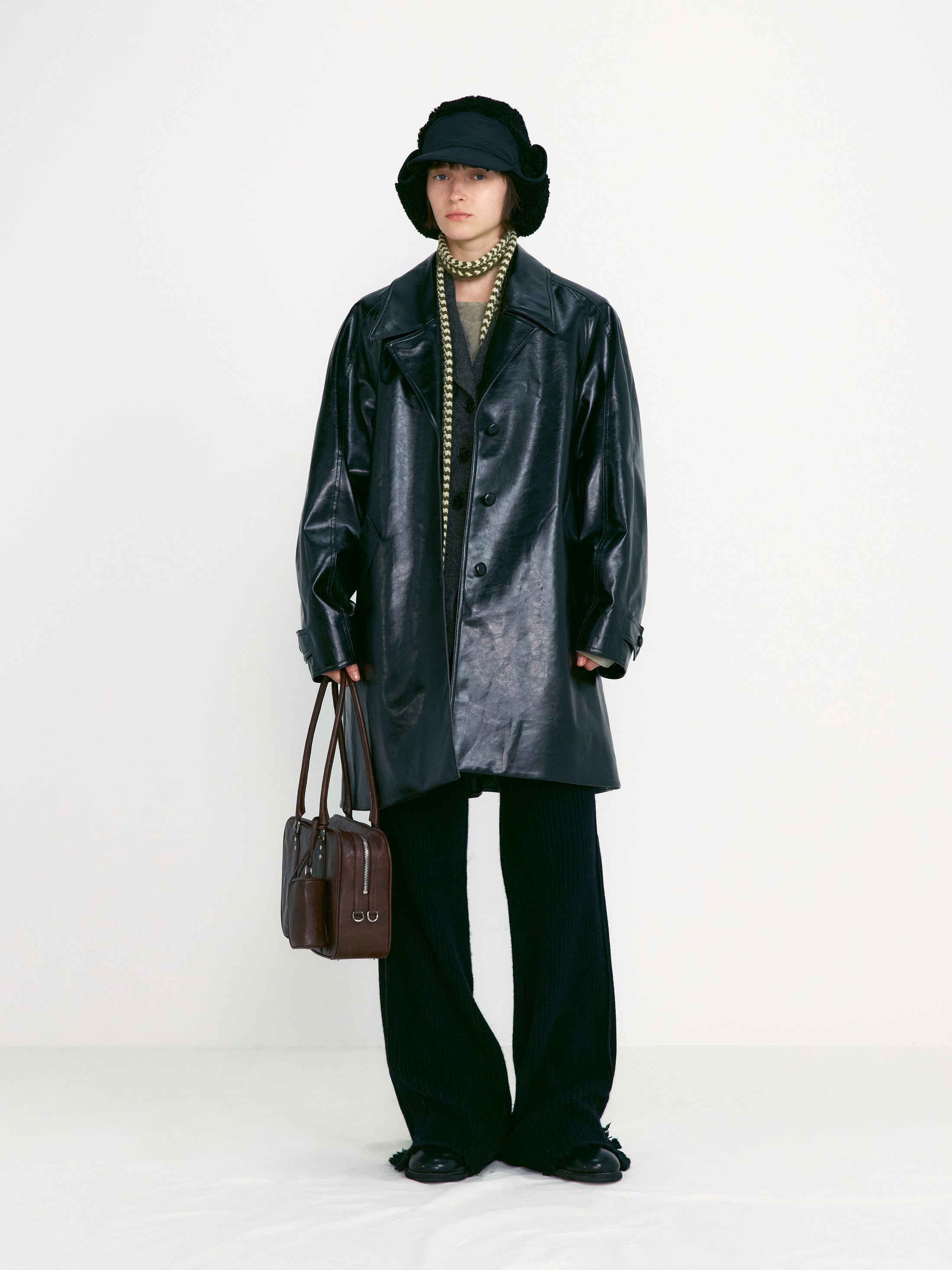 [low_classic] Jacquard Slim Muffler
Khaki