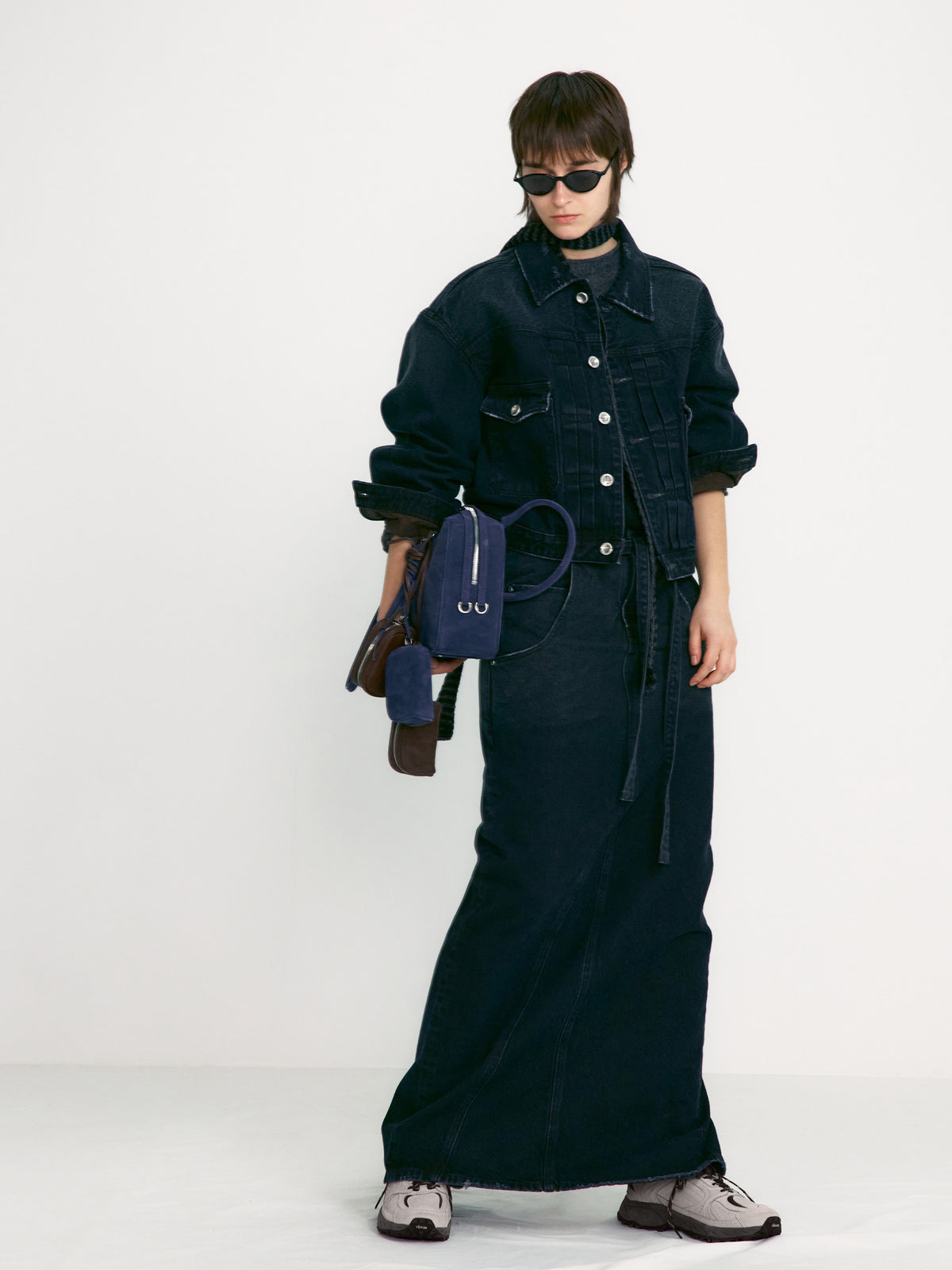 Low Classic Black