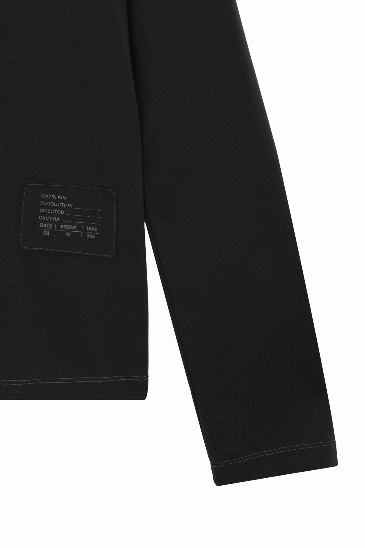 [matinkim] PATCH GRAPHIC POINT LONG SLEEVE TOP FOR MEN IN CHARCOAL