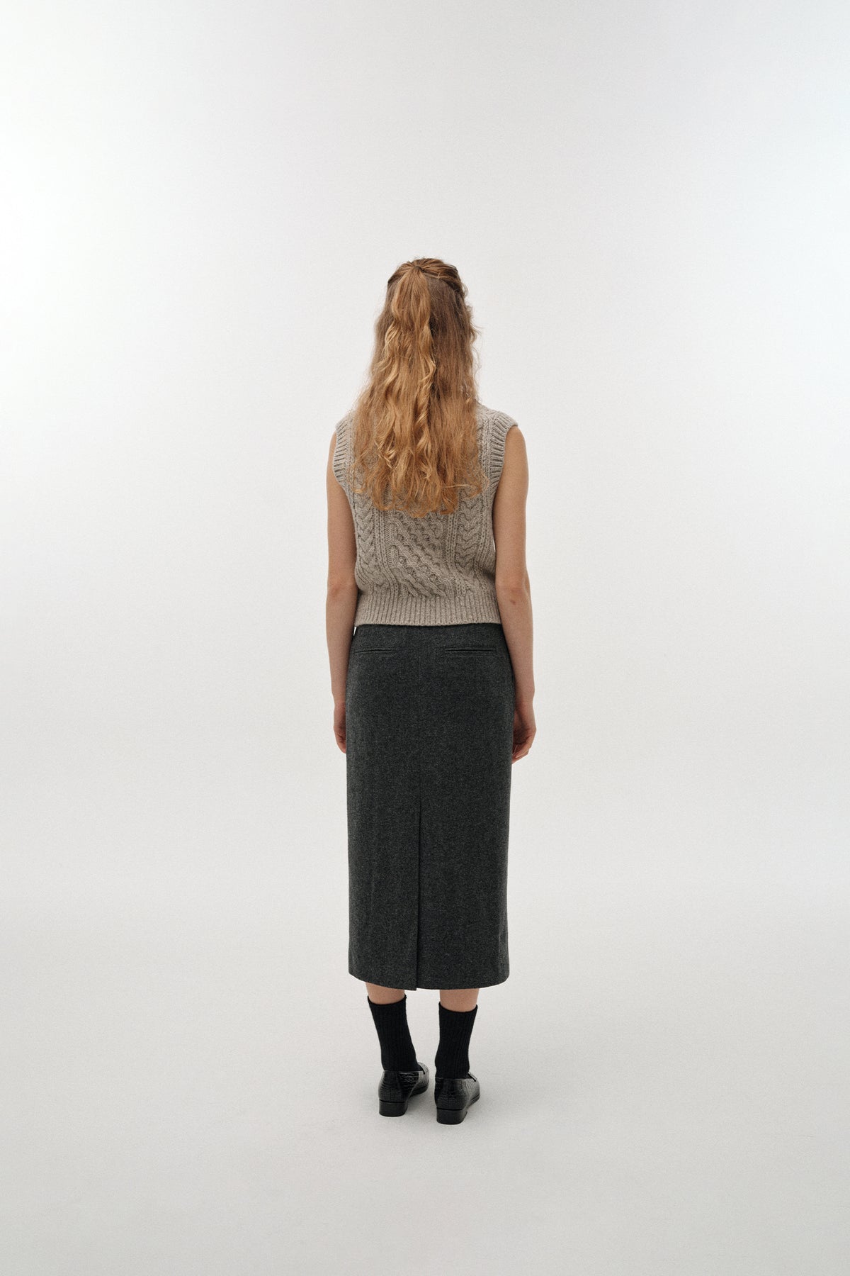Nothing Written Latti wool vest (Ash gray)