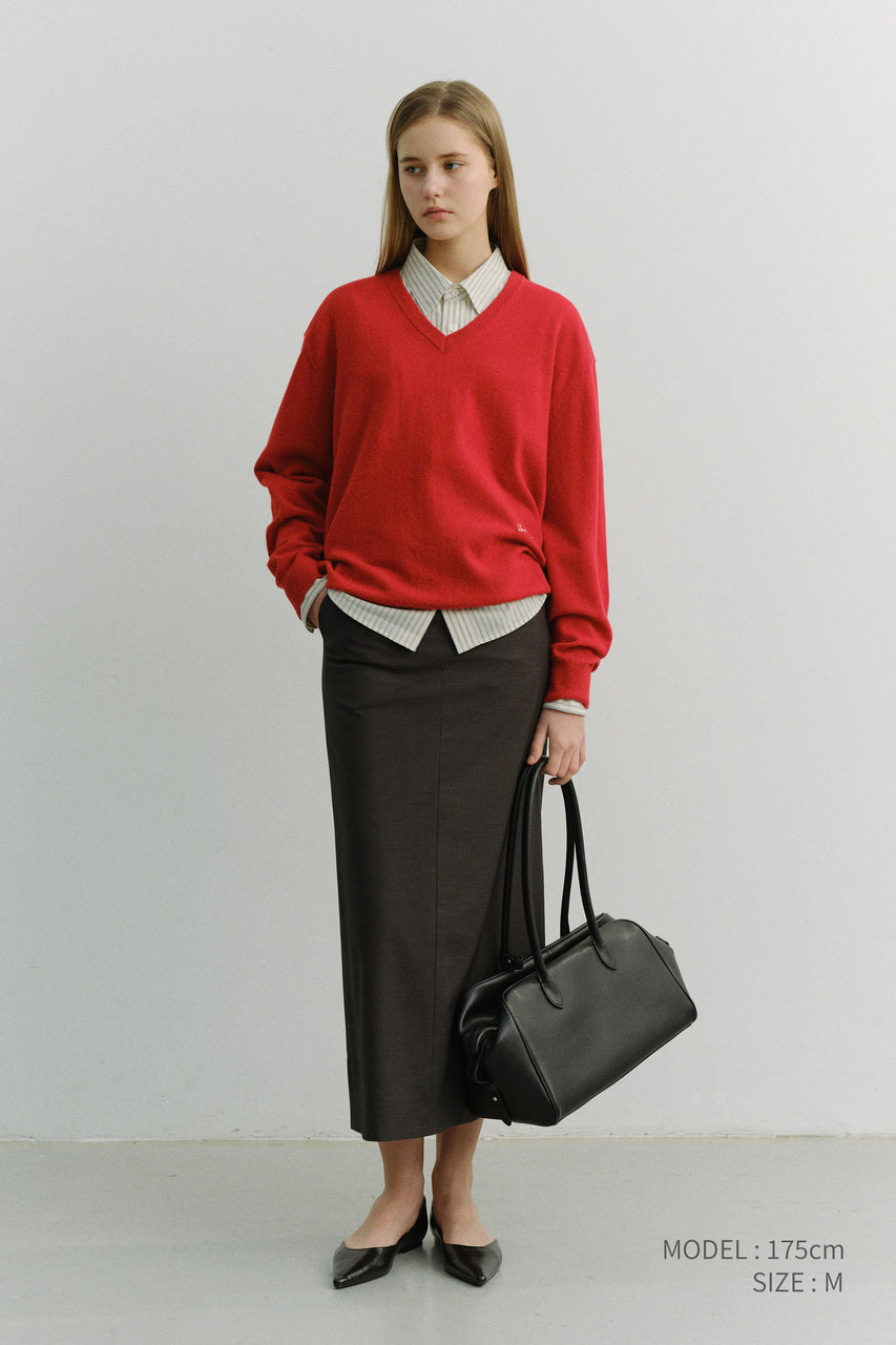 Dunst Unisex Soft V-Neck Sweater Tomato Red