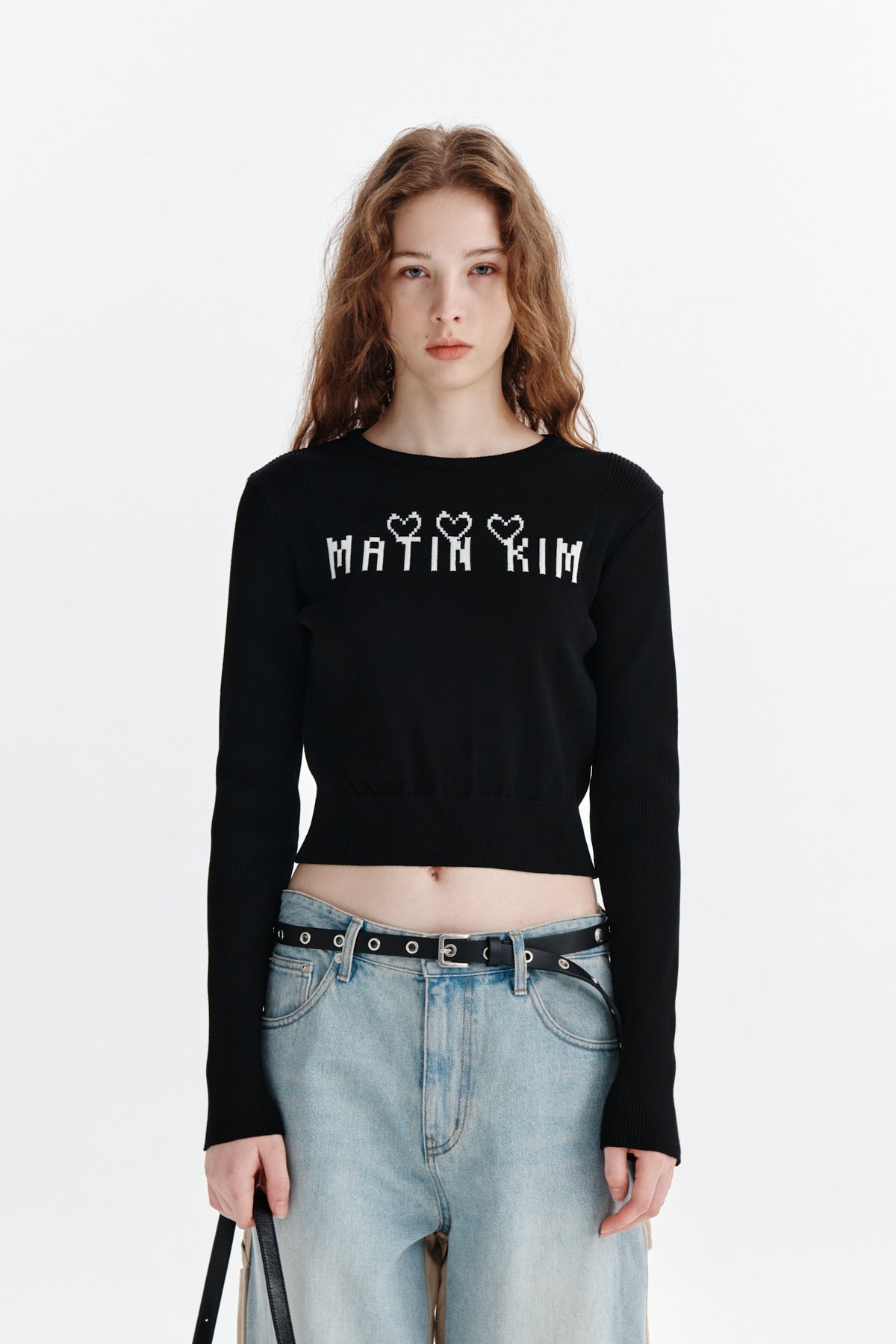 [matinkim] LOGO POINT JACQUARD KNIT CROP TOP IN BLACK