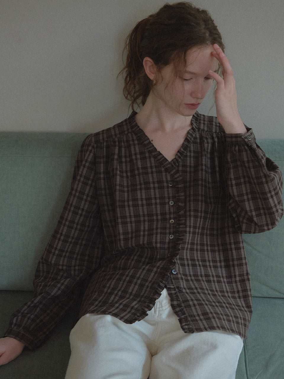 Tillidie Embroidered check blouse Beige