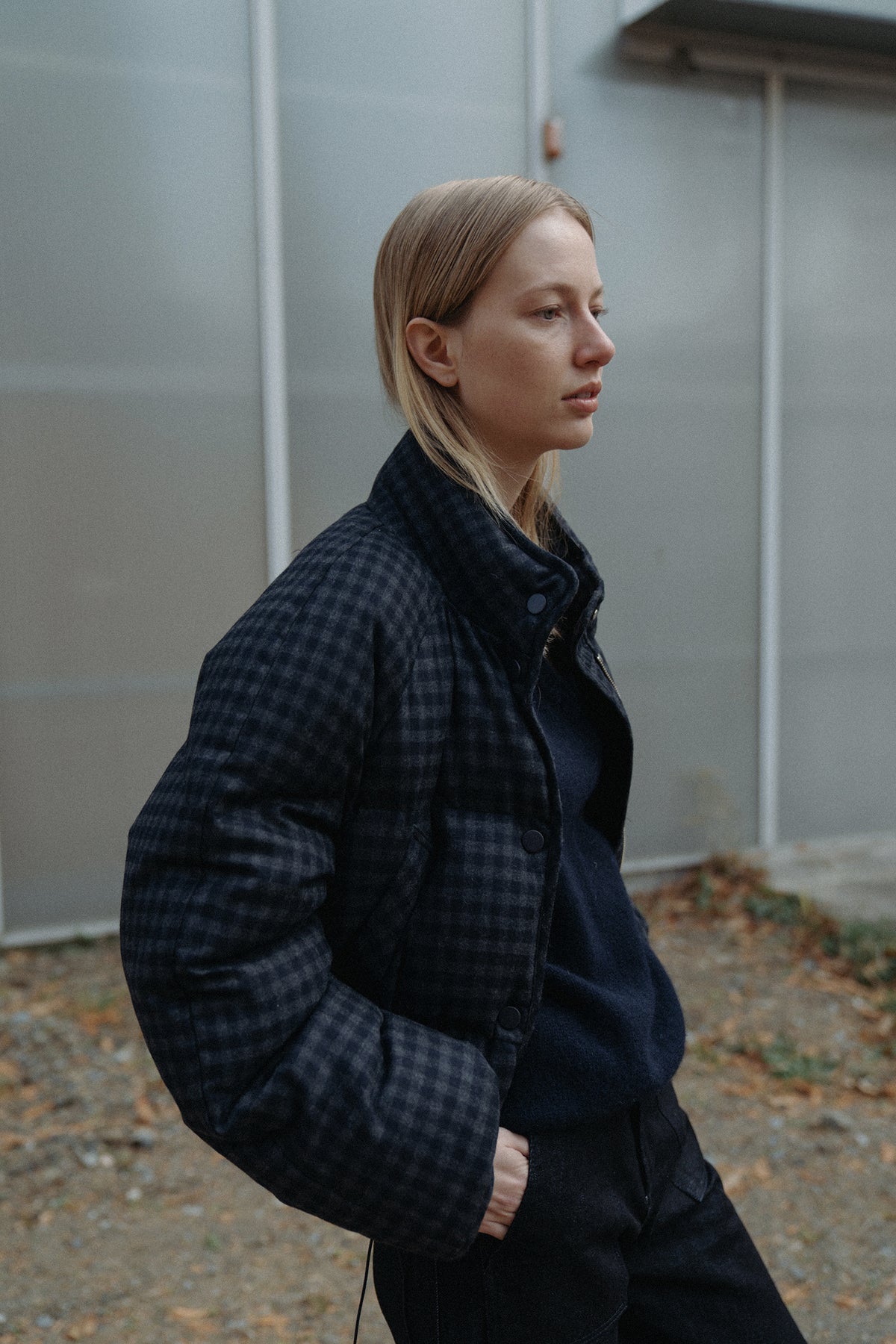 Nothing Written Cropped string puffer jacket (Hale navy)