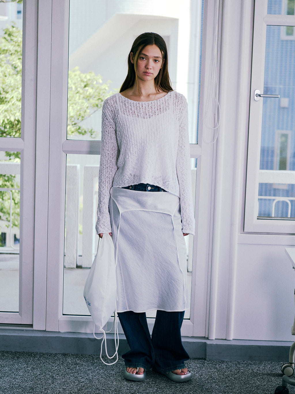 Low Classic Wave Cropped Sweater Ivory