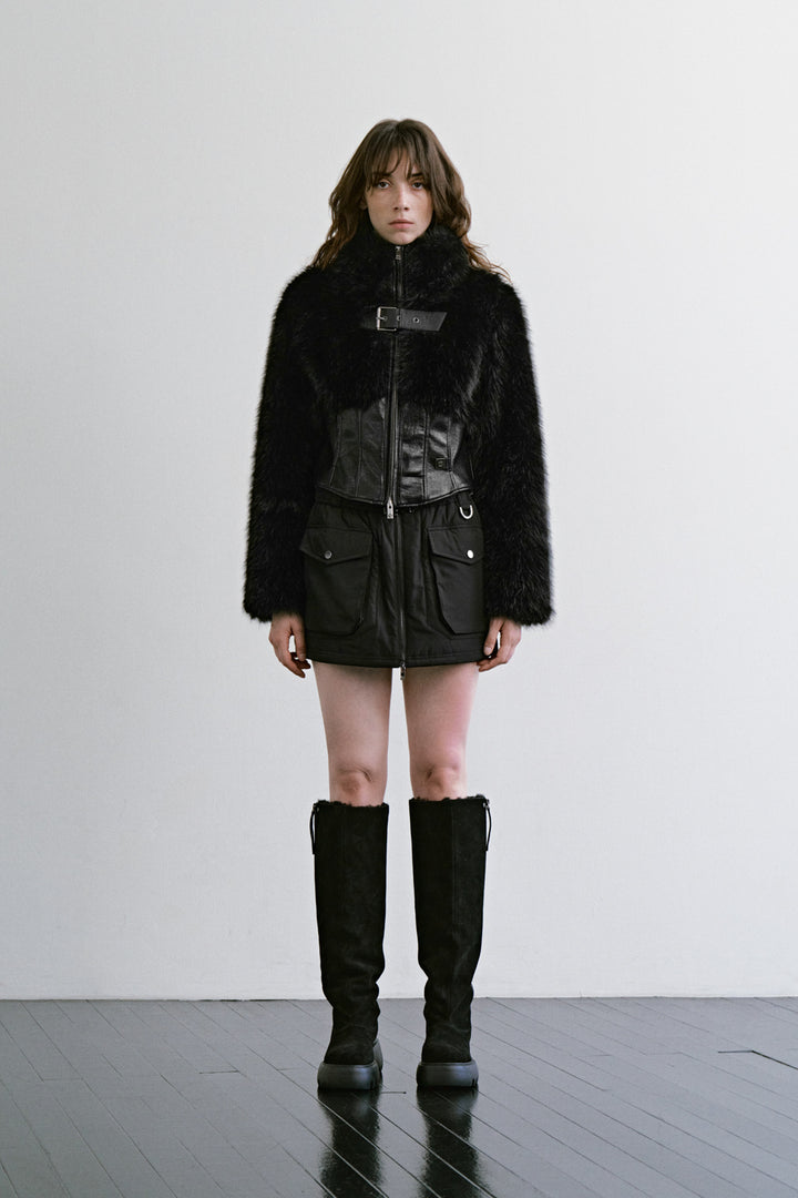 Treemingbird Buckle Cropped Fur Jacket Black