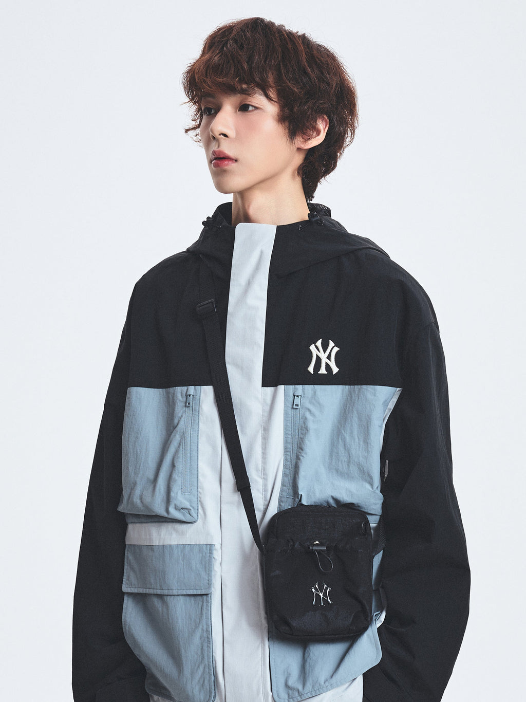 MLB Korea Basic Athleisure Mini Cross Bag