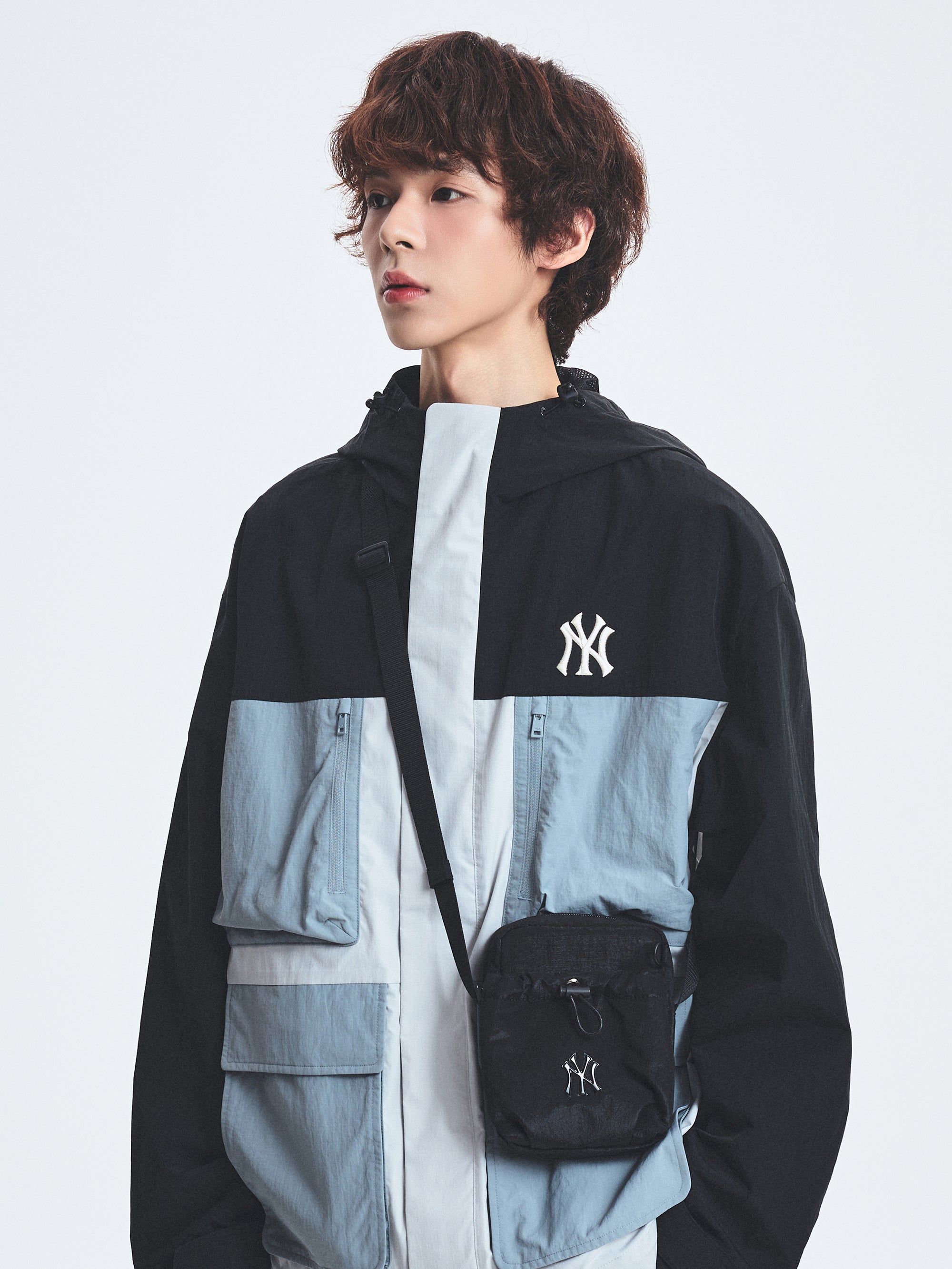 [MLB] Basic Athleisure Mini Cross Bag