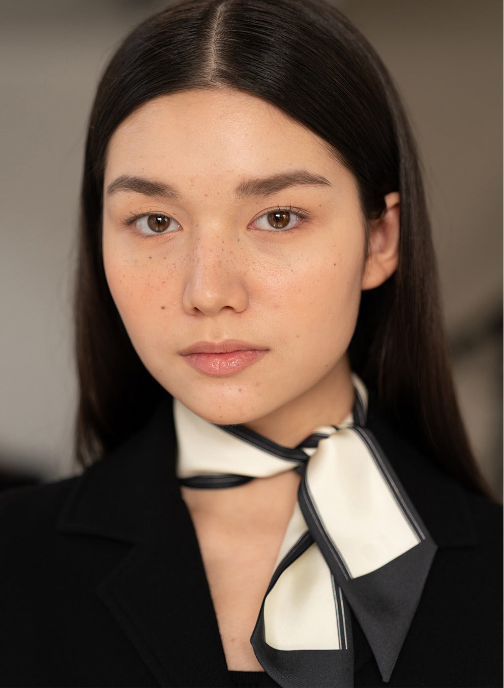 Kindersalmon Silk Scarf 07