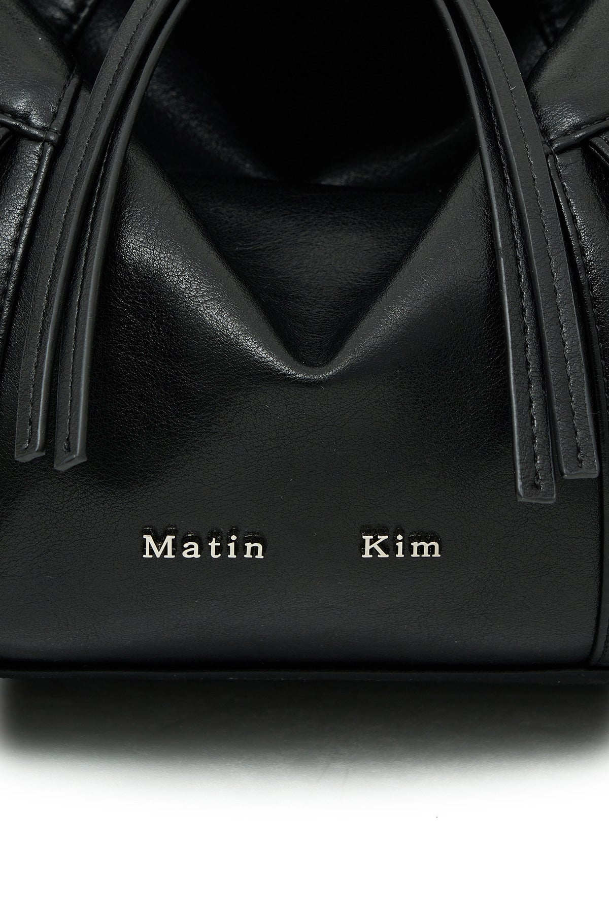 [matinkim] WIDE NEMO BIG SHOULDER BAG IN BLACK