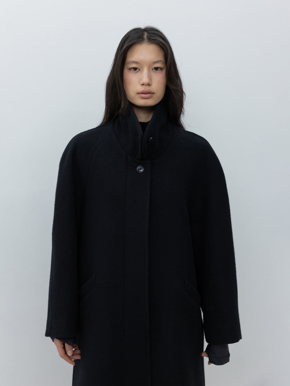 Low Classic Cashmere Blend Raglan-Sleeve Mac Coat Black