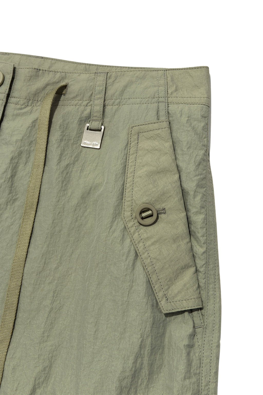 [matinkim] STRING NYLON CARGO PANTS IN KHAKI