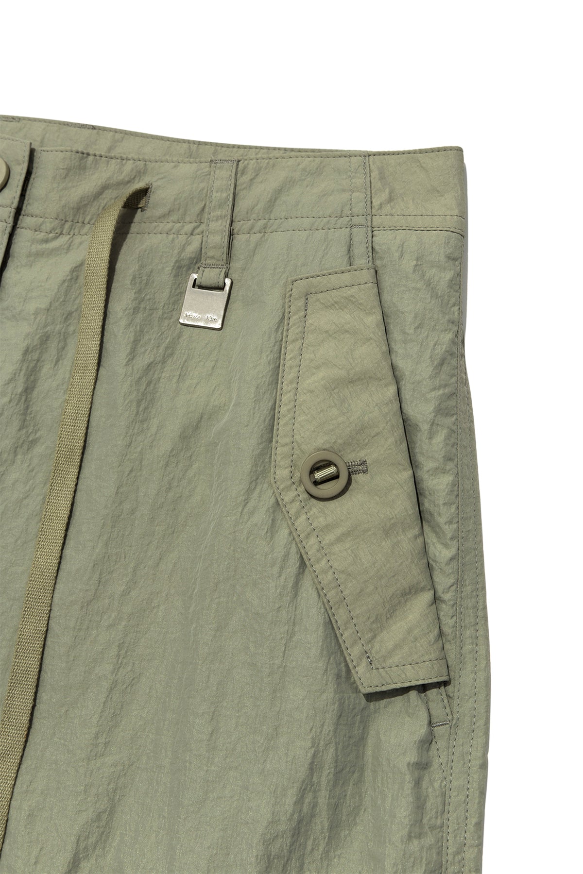 [matinkim] STRING NYLON CARGO PANTS IN KHAKI