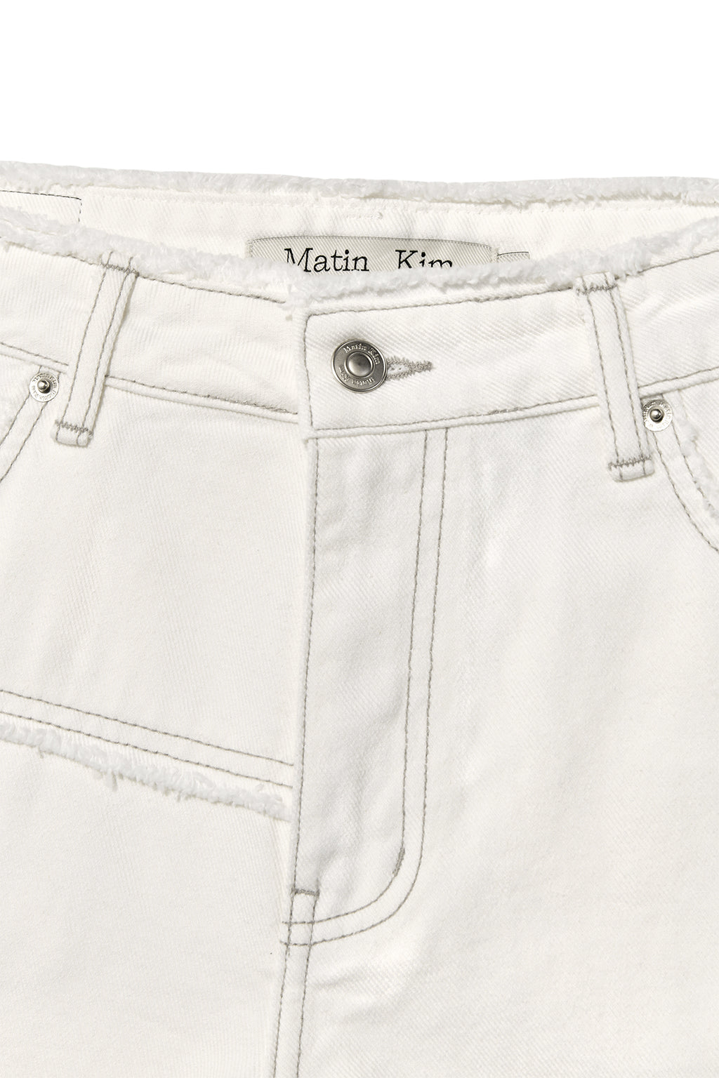 Matinkim Cut Line Point Denim Shorts IN White