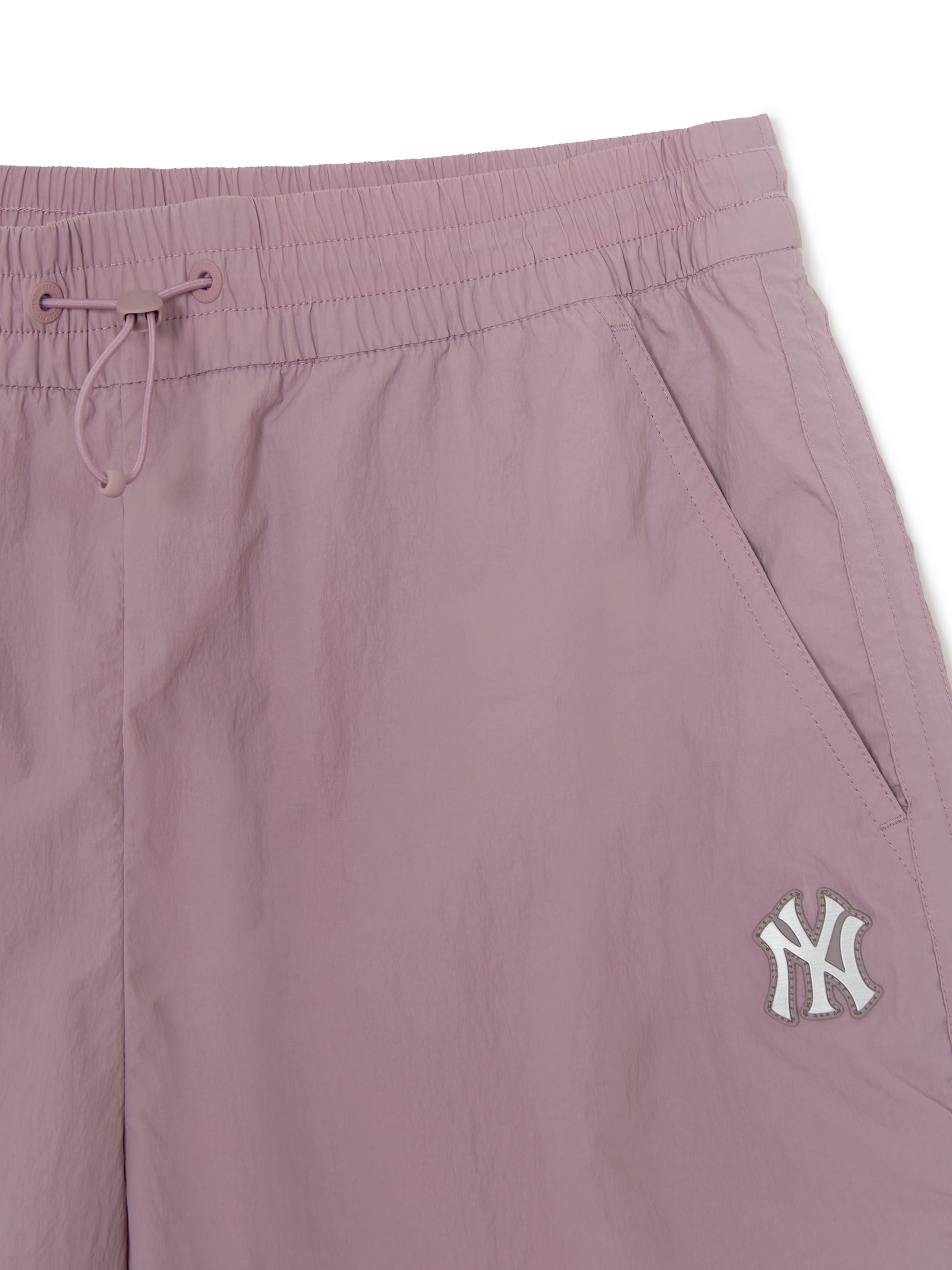 MLB Korea Women's Gorpcore Glossy Shirring 6in Shorts