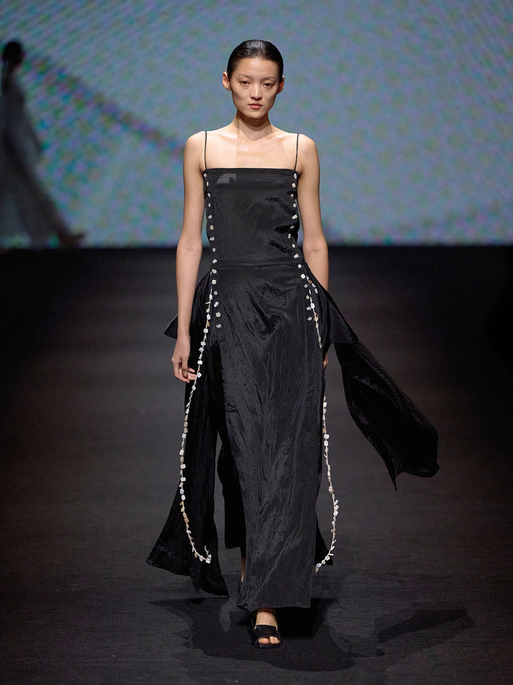 EENK Asymmetric Drape Dress – Black