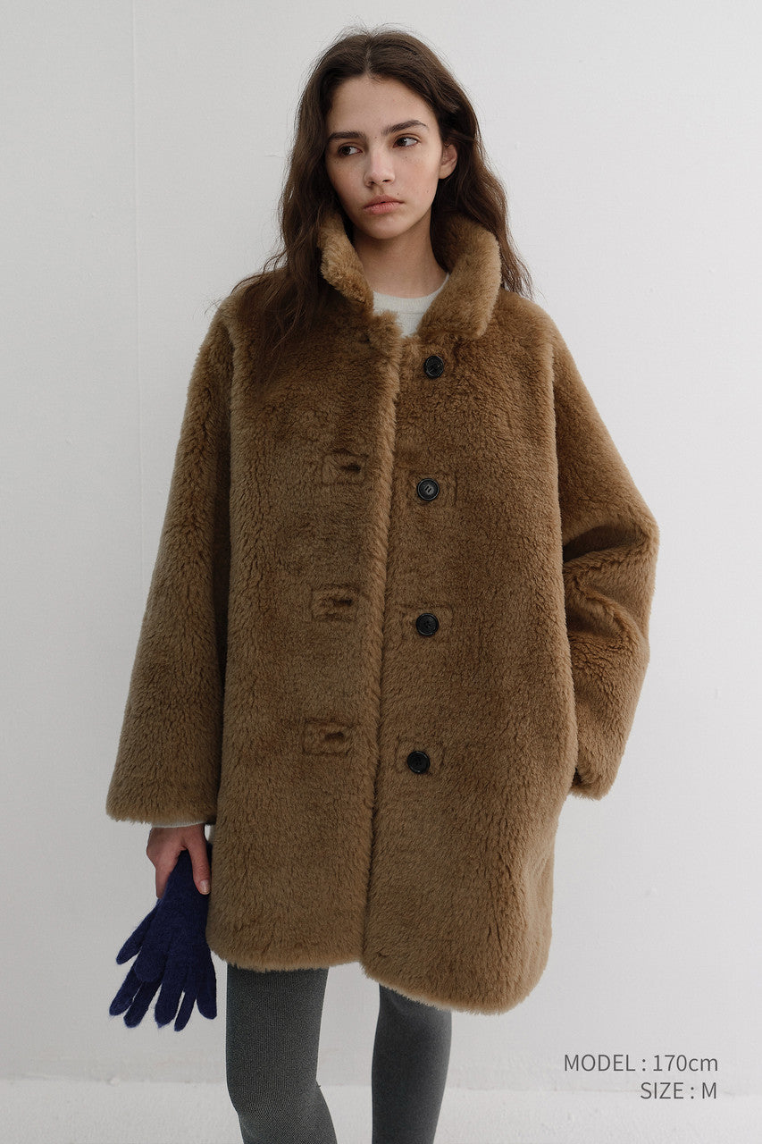 Dunst Fluffy Fur Jacket Camel