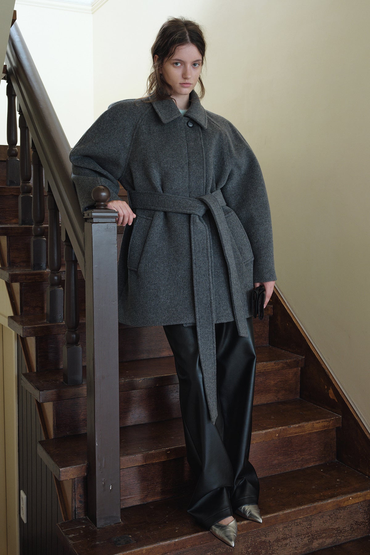 Overdueflair Volume Sleeve Wool Half Coat Grey