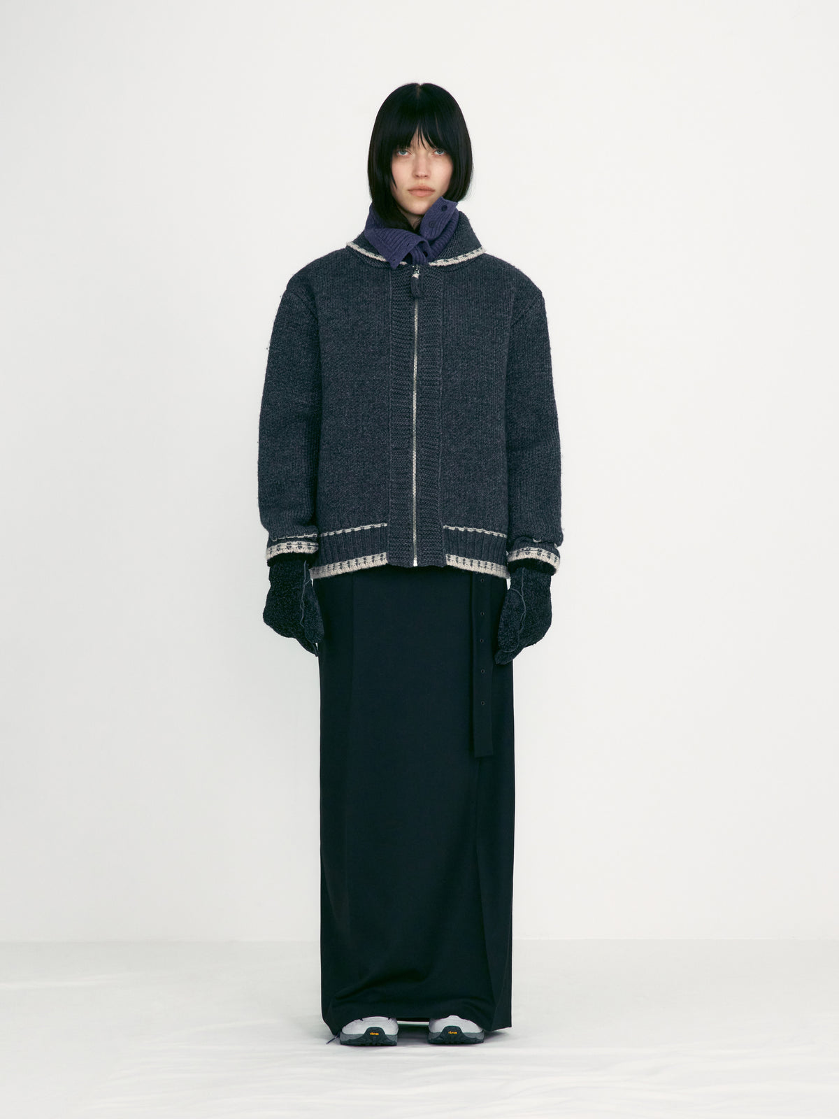 Low Classic Cowichan Wool Knit Cardigan Charcoal