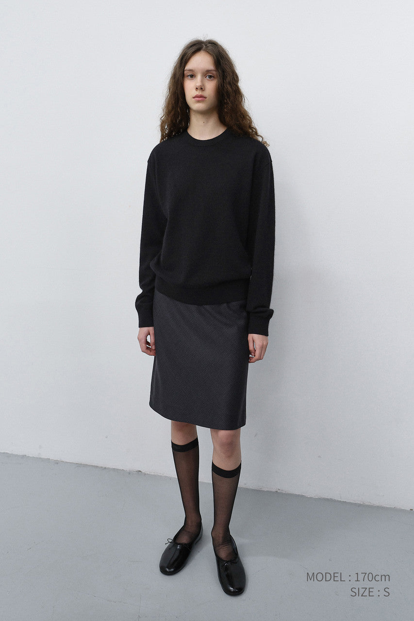Dunst Unisex Essential Crewneck Sweater Black