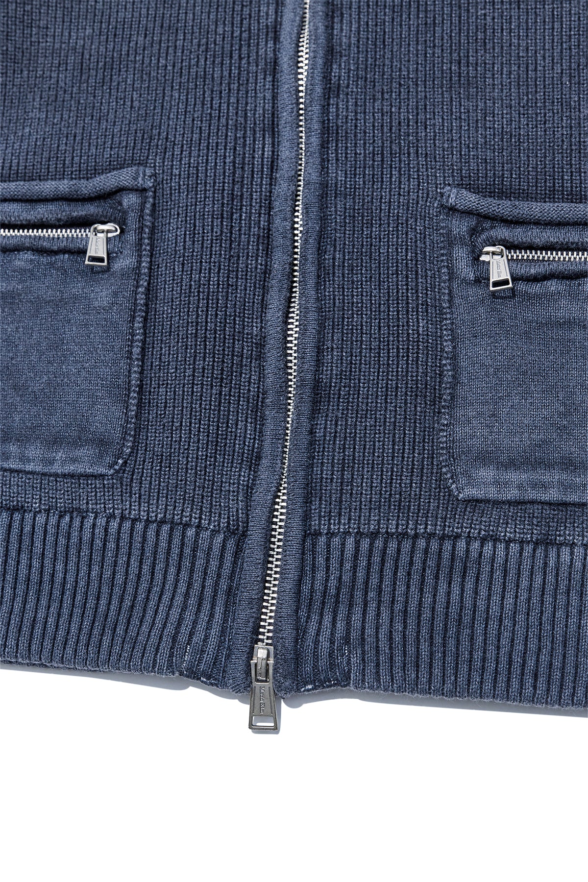 [matinkim] LOGO POINT WASHED KNIT VEST FOR WOMEN IN NAVY