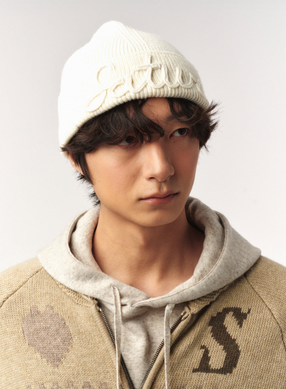 [satur] Satur Flowing Logo Beanie - Cream