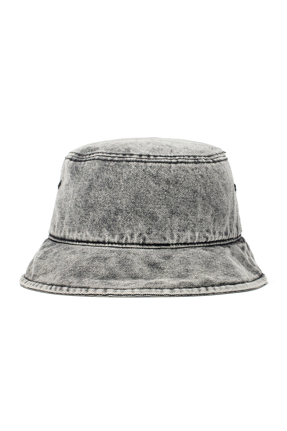 [matinkim] MATIN BLACK DENIM BUCKET HAT IN GREY
