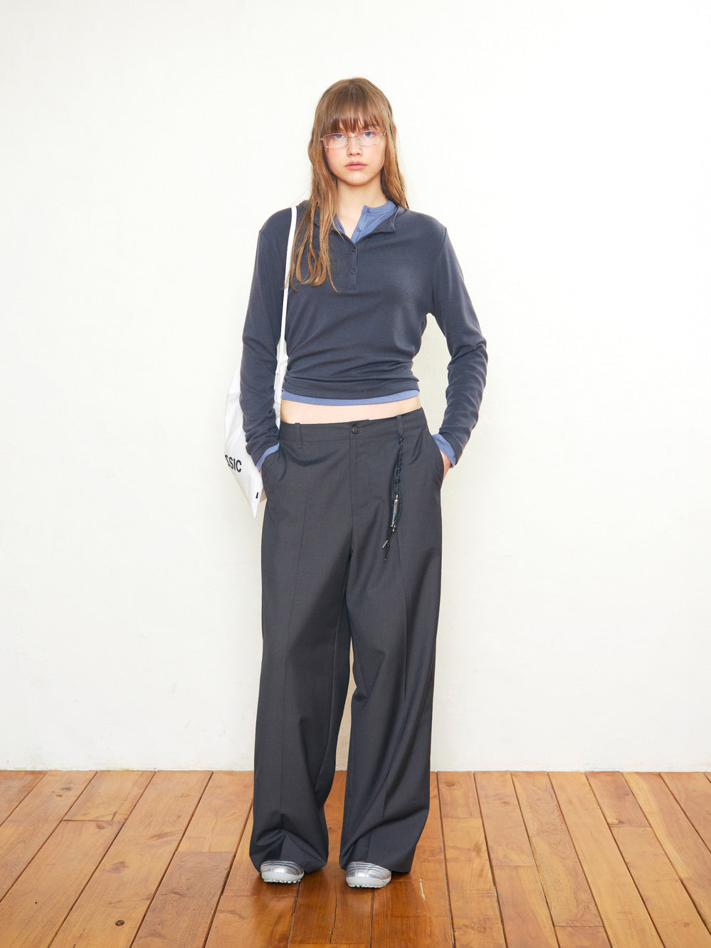 Low Classic Low-Rise Slacks Charcoal