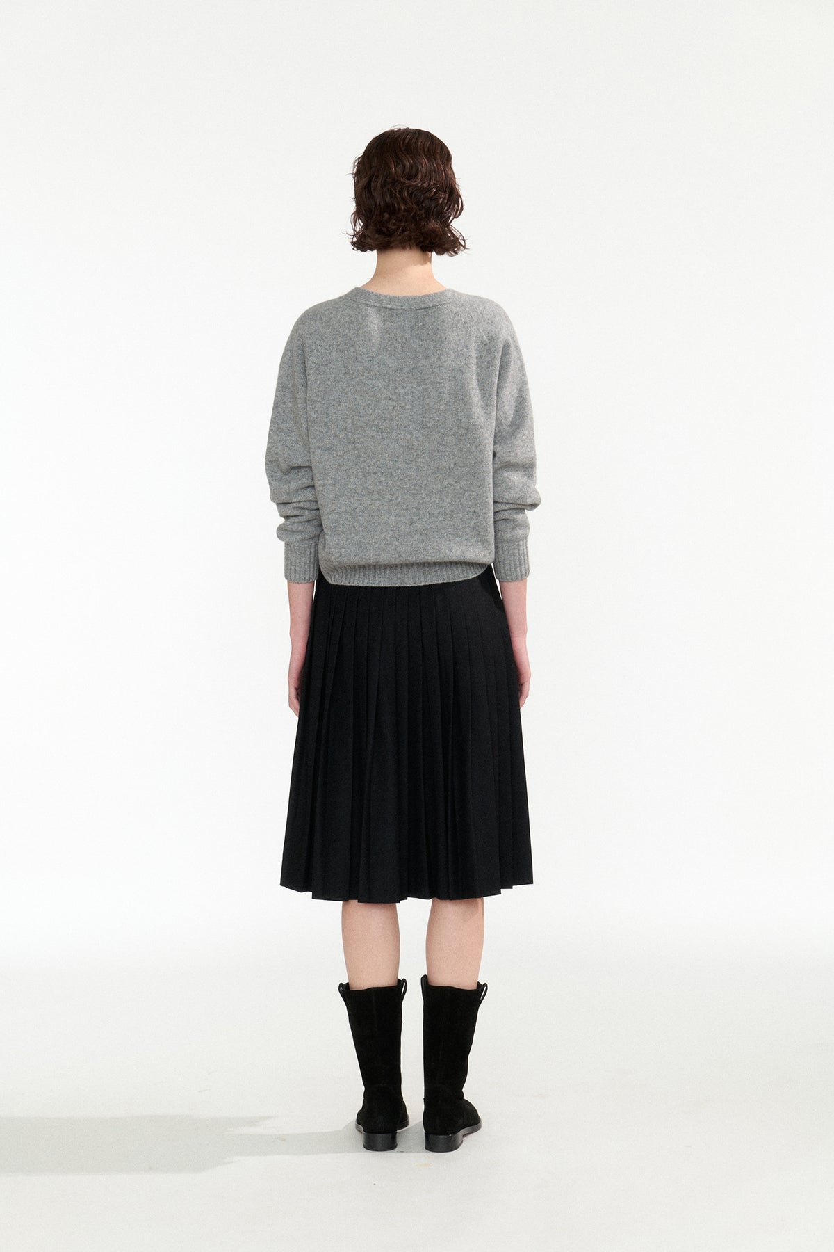 Nothing Written Erin wool v-neck pullover (Gray)