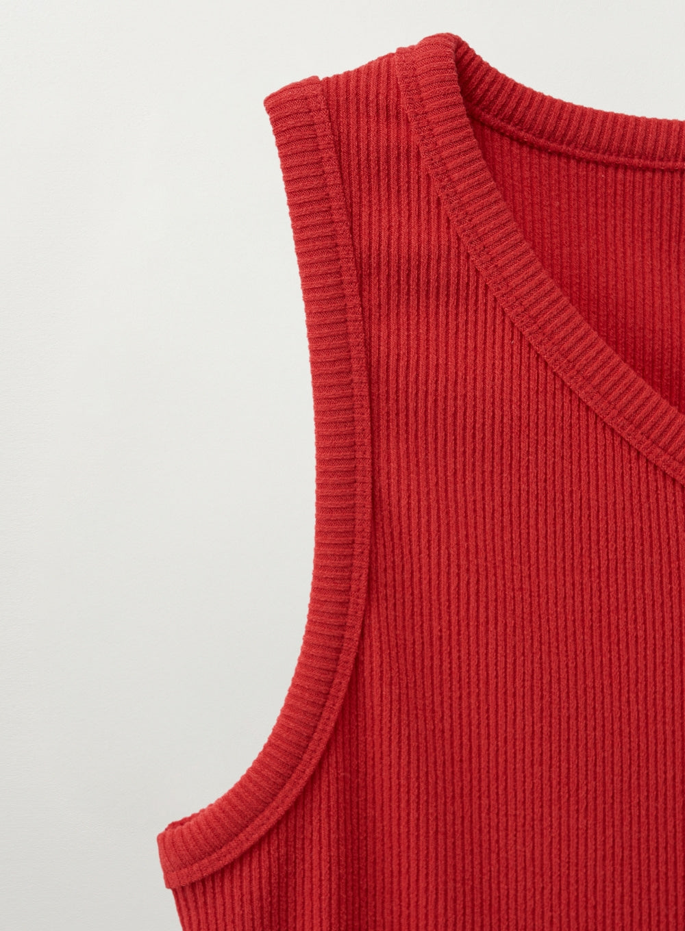 [satur] (W) Unbalance Neck Line Layered Sleeveless Top - Red