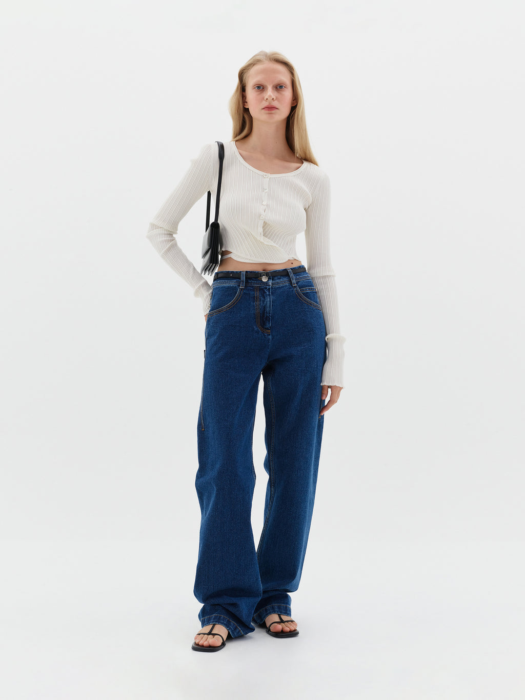 [low_classic] Straight Fit Denim
Blue