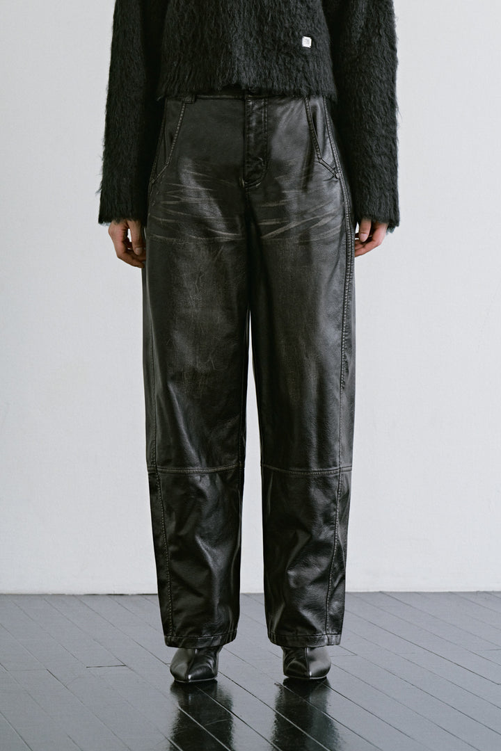 Treemingbird Curved-Line Washed Leather Pants Black