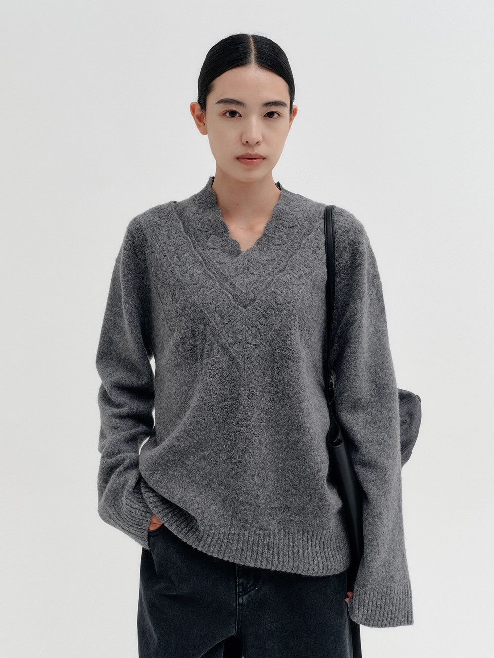 EENK Double V-Neck Knitwear Top - Gray