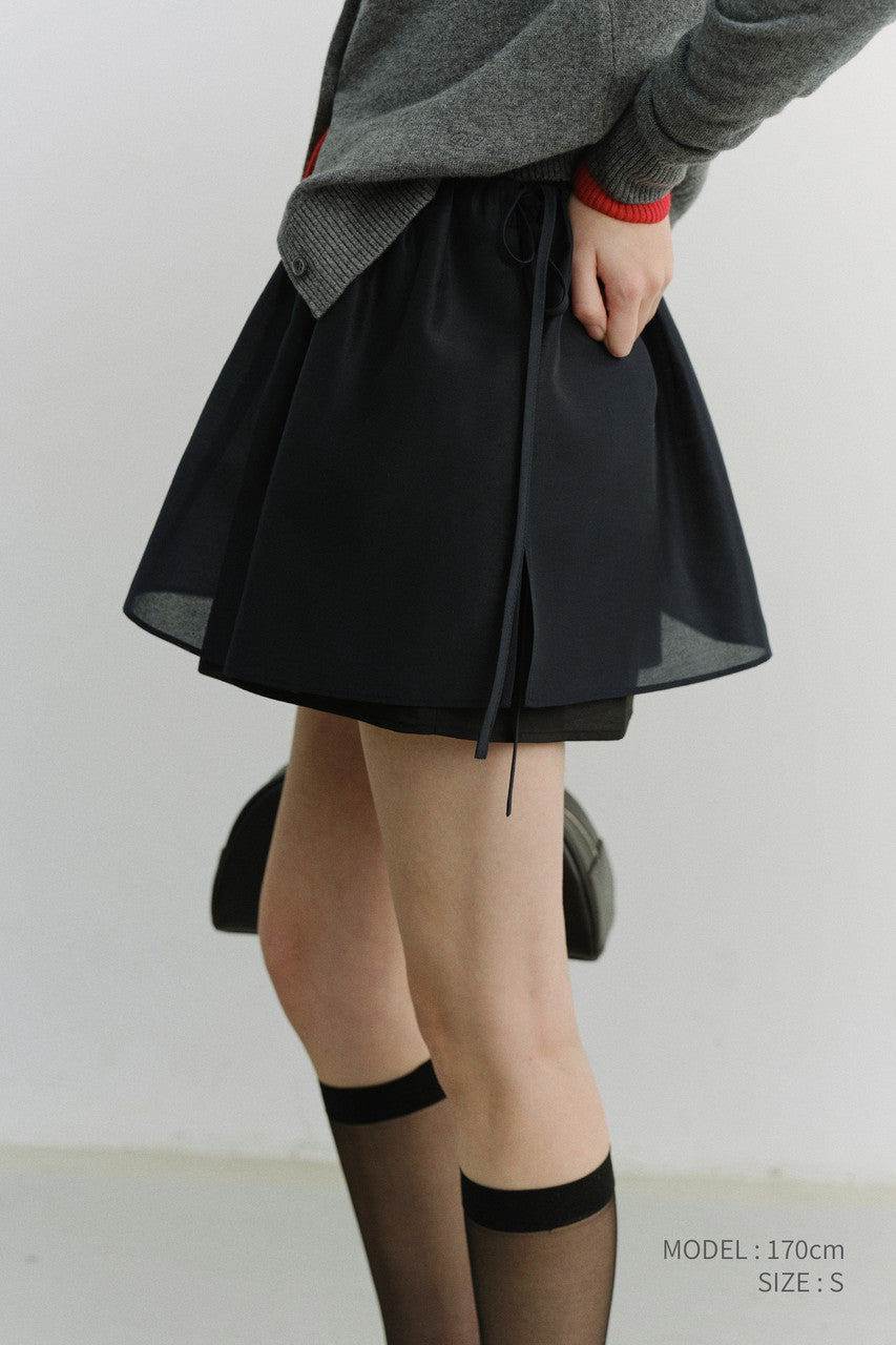 Dunst Layered Volume Skirt Navy