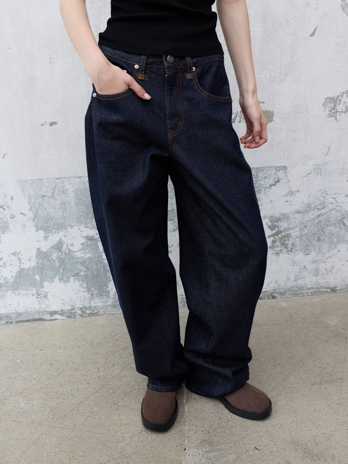 Raive Curved NonFade Denim Pants