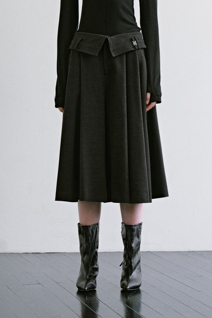 Treemingbird Folded-Waist Wide-Leg Shorts Black