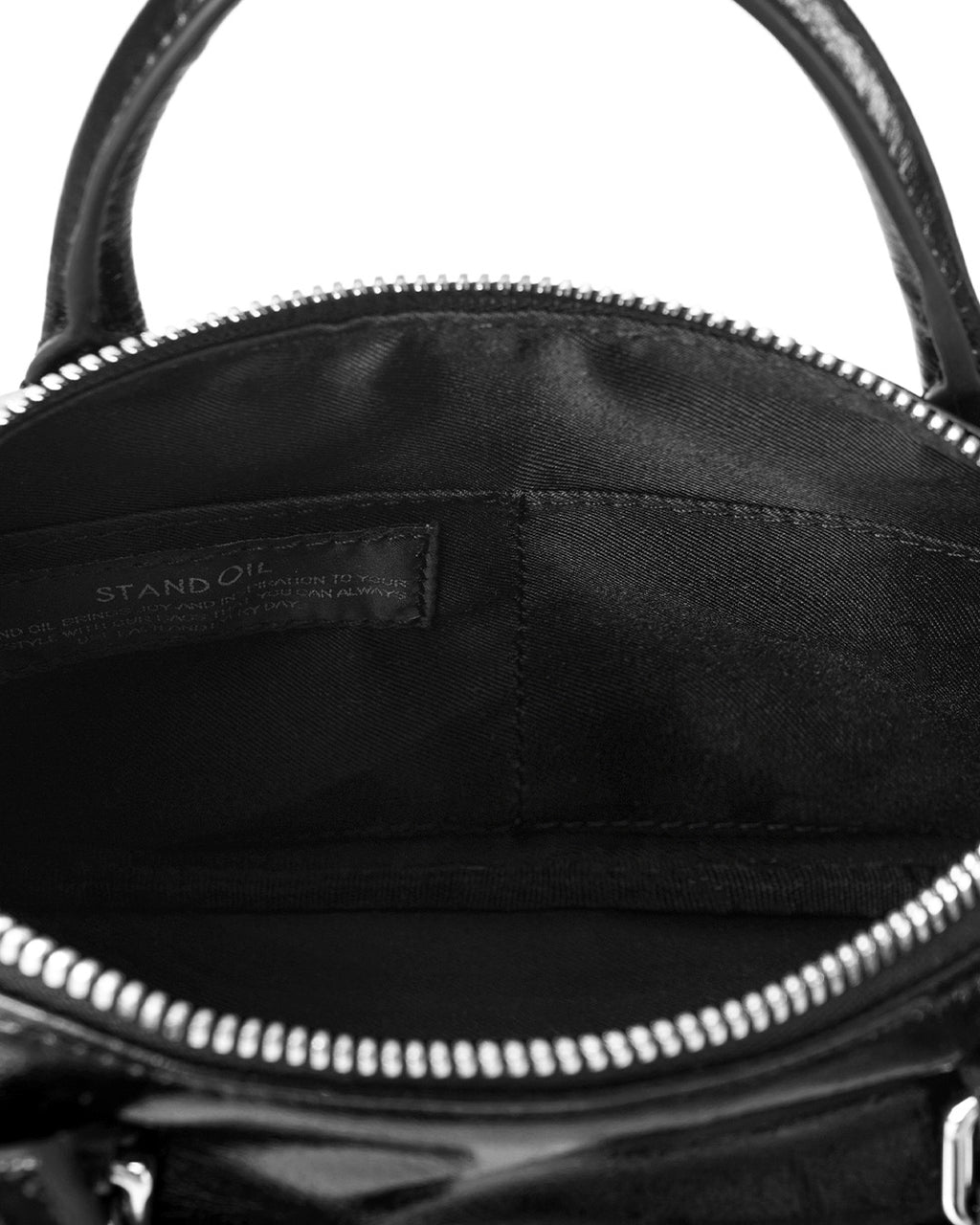 [standoil] Chubby Half Bag · Chubi Half Bag / Black