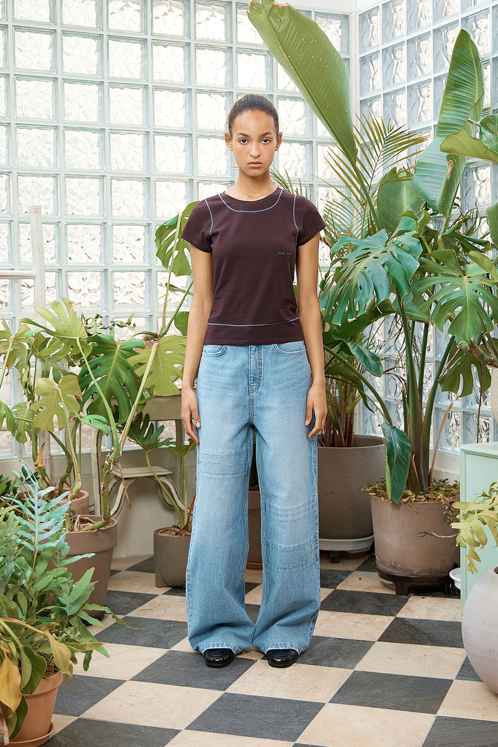 [matinkim] Stitch Point Small Logo Top IN Brown