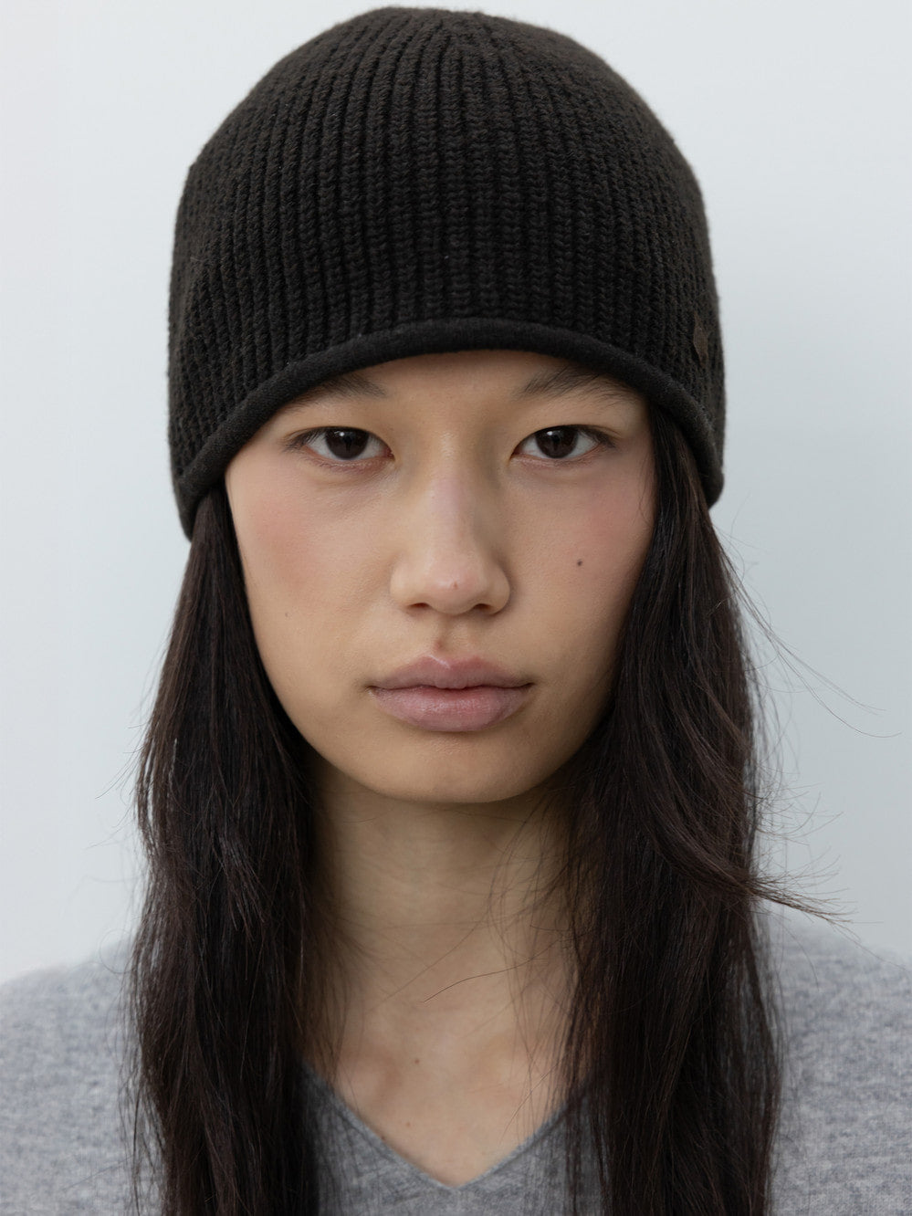 Low Classic Embroidered Logo Knit Beanie Brown