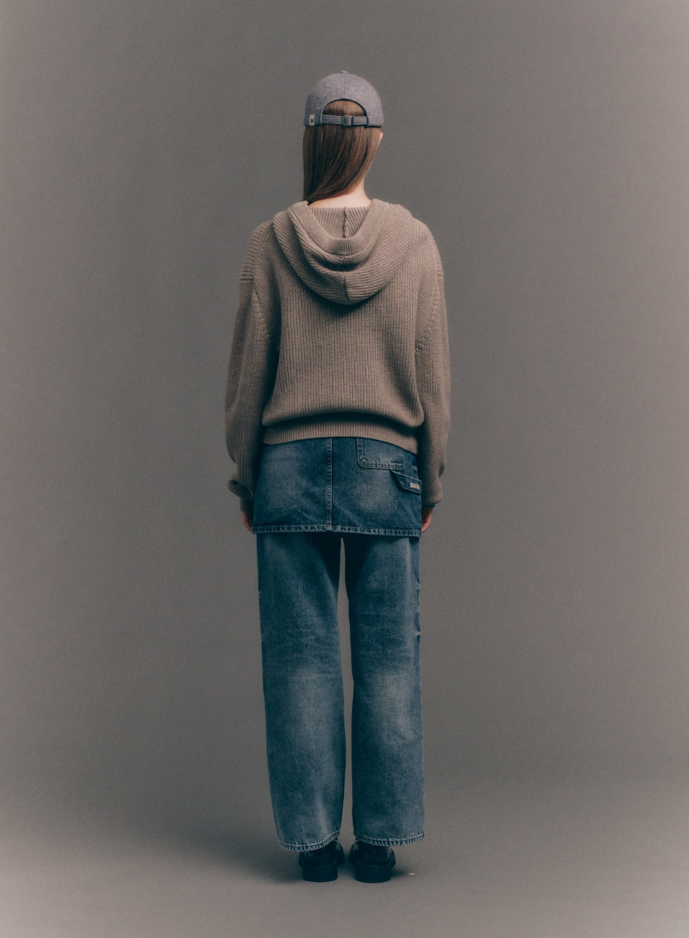 [satur] (W) Applique Logo Cashmere Blend Hood Knit - Taupe Brown