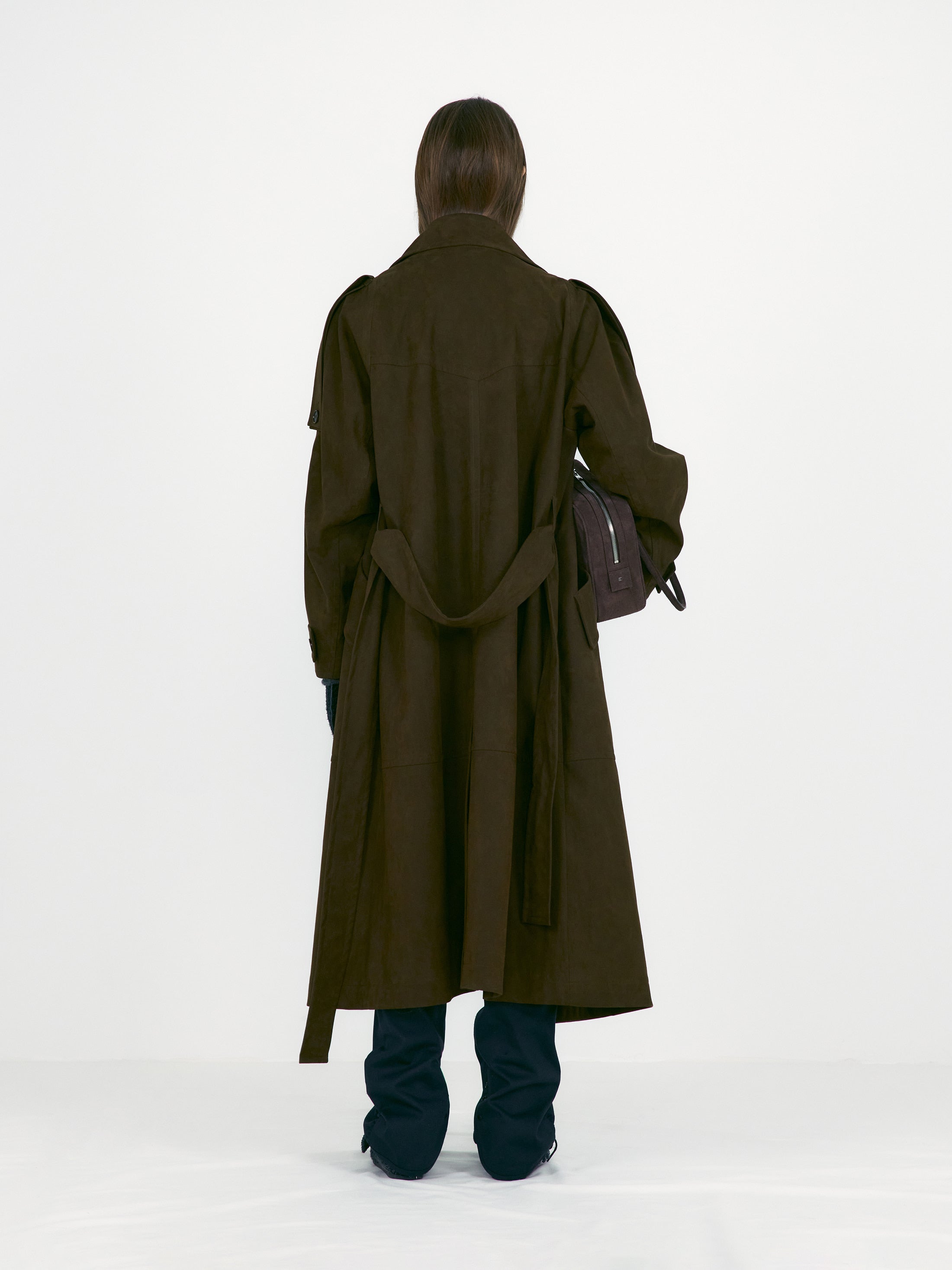 [low_classic] Suede Belted Trench Coat
Khaki Brown