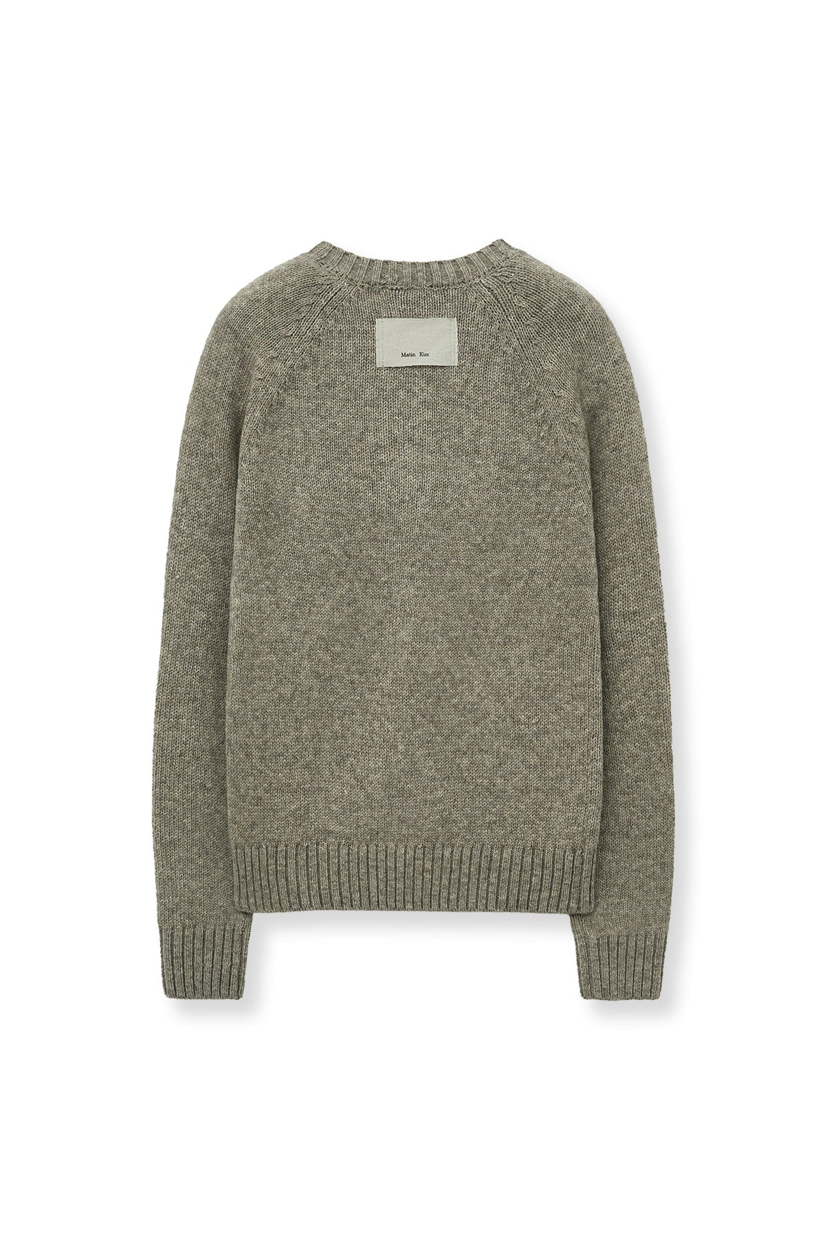 [matinkim] BUTTON POINT HENLY NECK LOGO KNIT TOP IN BEIGE