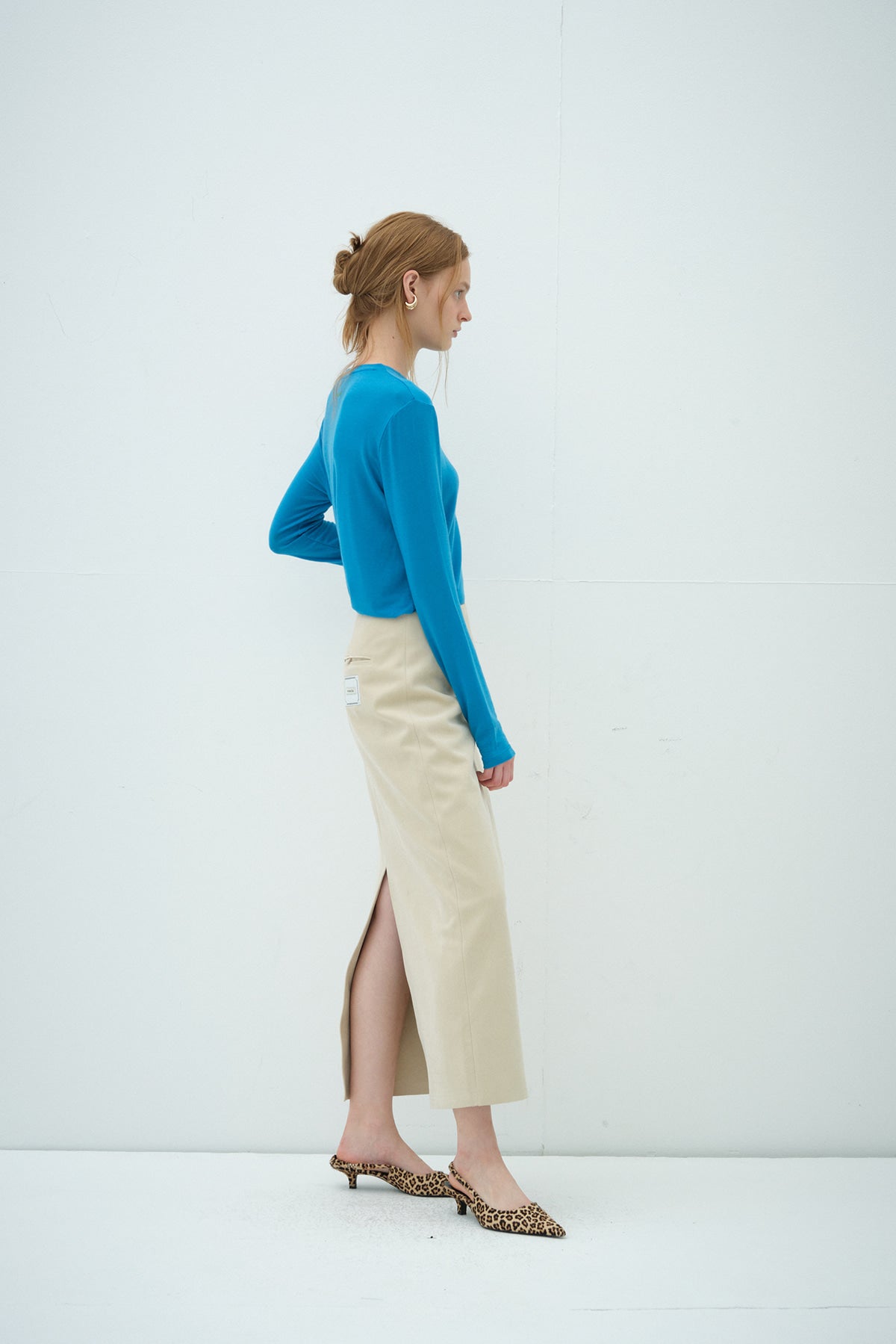 Overdueflair Suede Long Skirt Light Beige