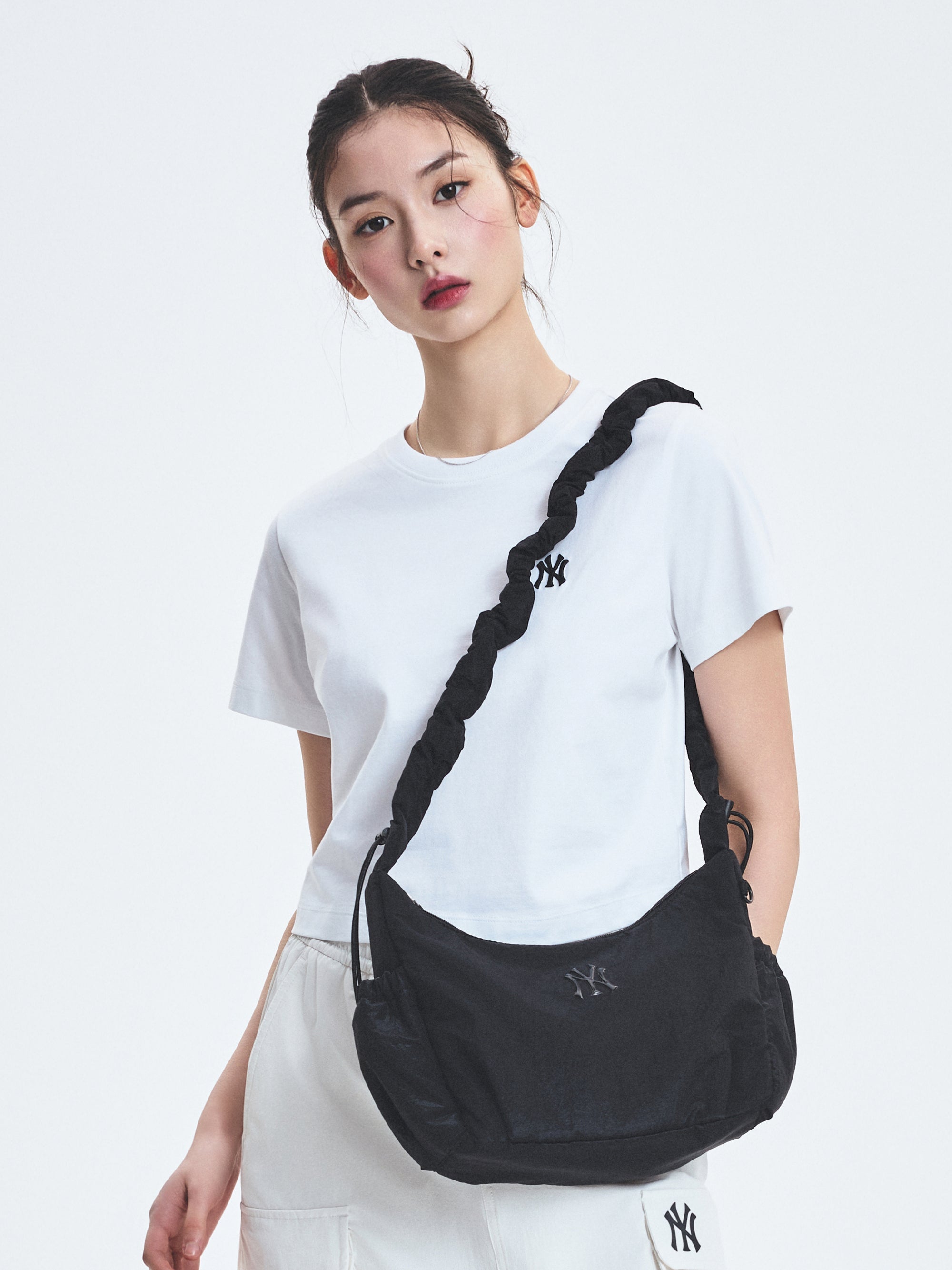 [mlb korea] Basic Athleisure Hobo Bag