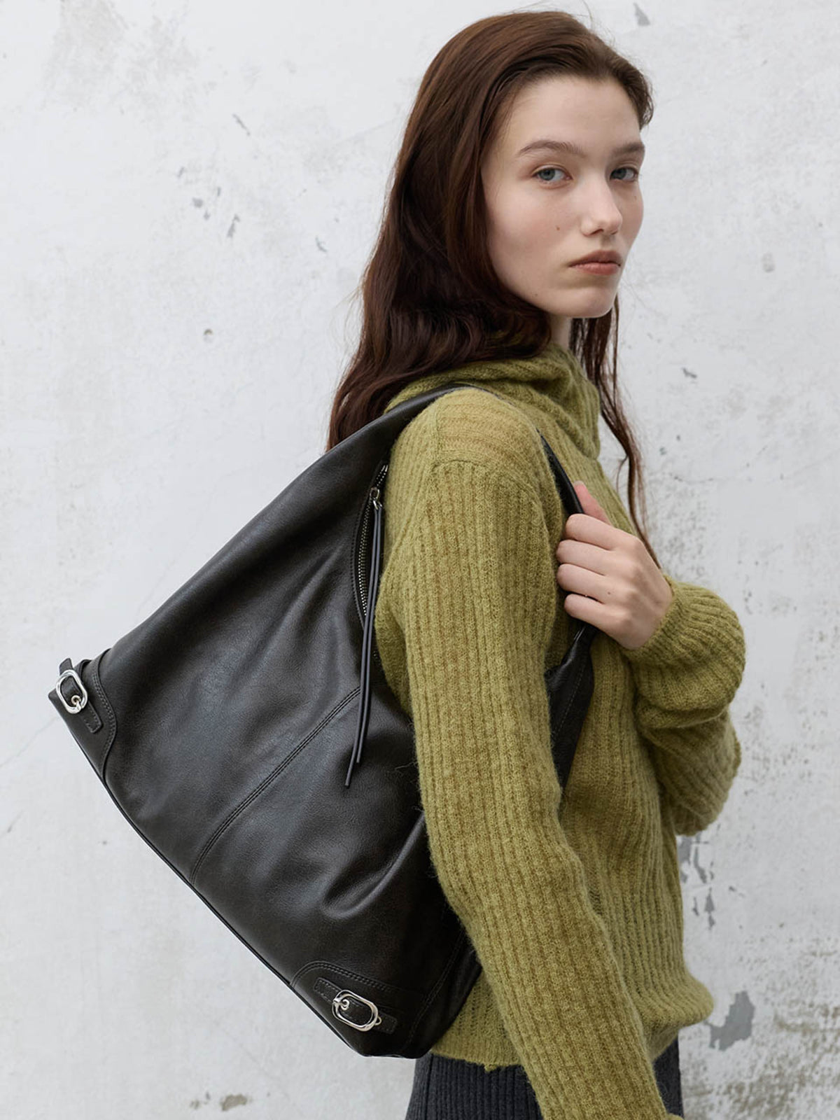 Raive Roxie Shoulder