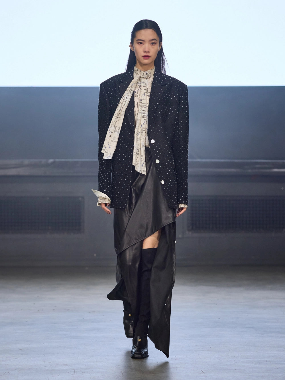 EENK Polka Dot Single Jacket - Black