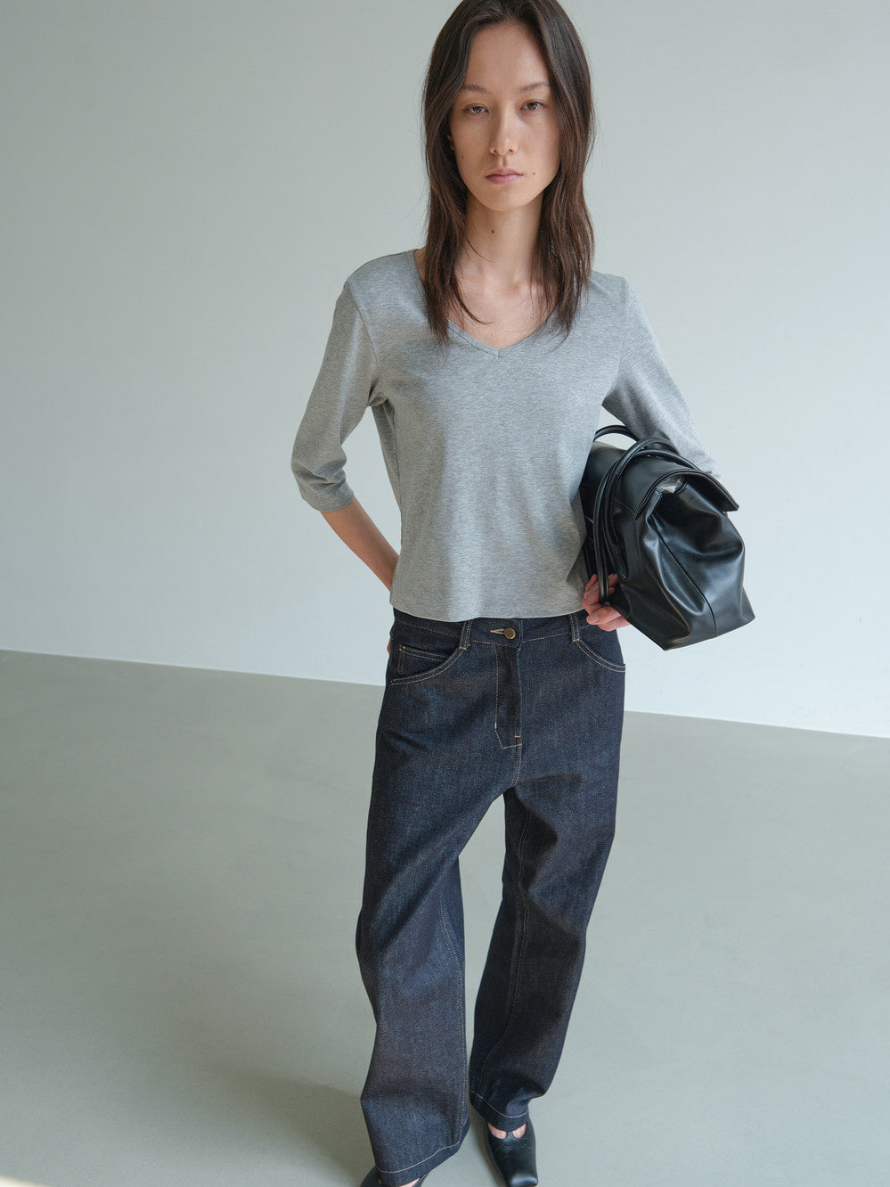 Low Classic Deep V-Neck Stretchy T-Shirts Melange Grey